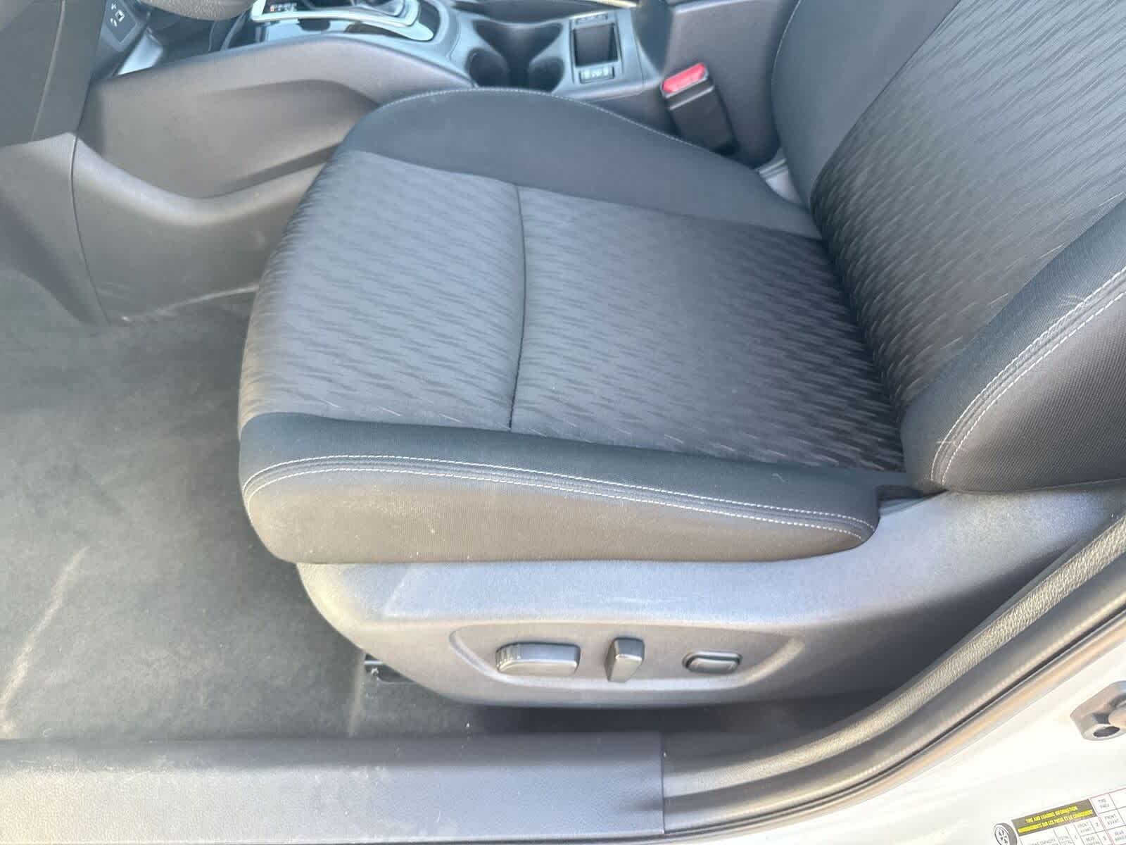 Thumbnail: 2020 Nissan Rogue - 18