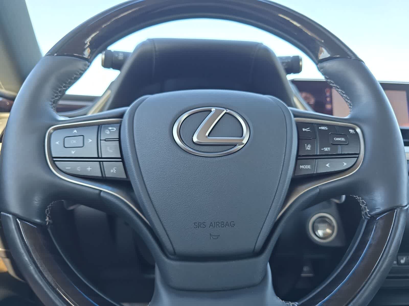 Thumbnail: 2019 Lexus ES - 27