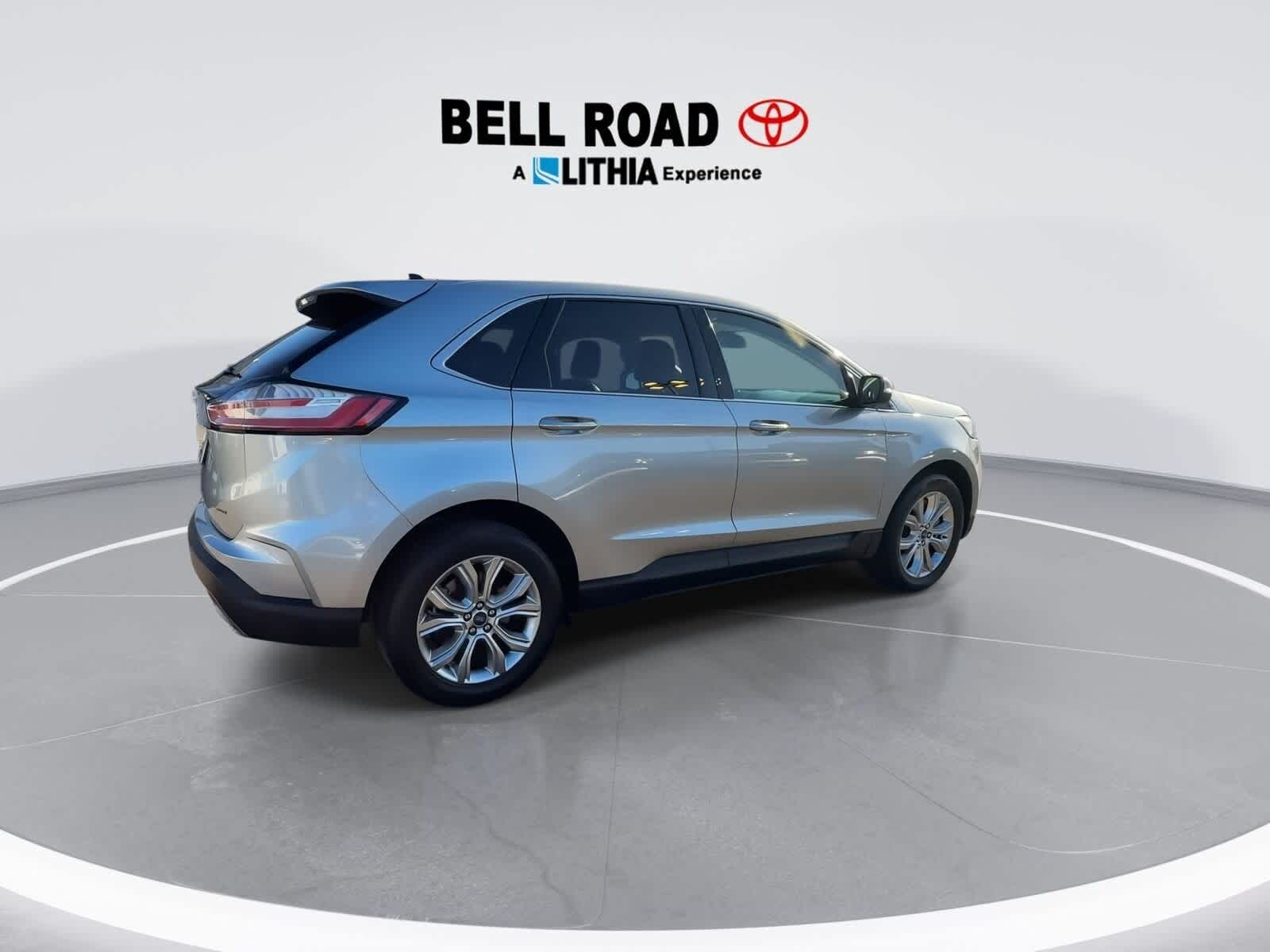 Thumbnail: 2022 Ford Edge - 8