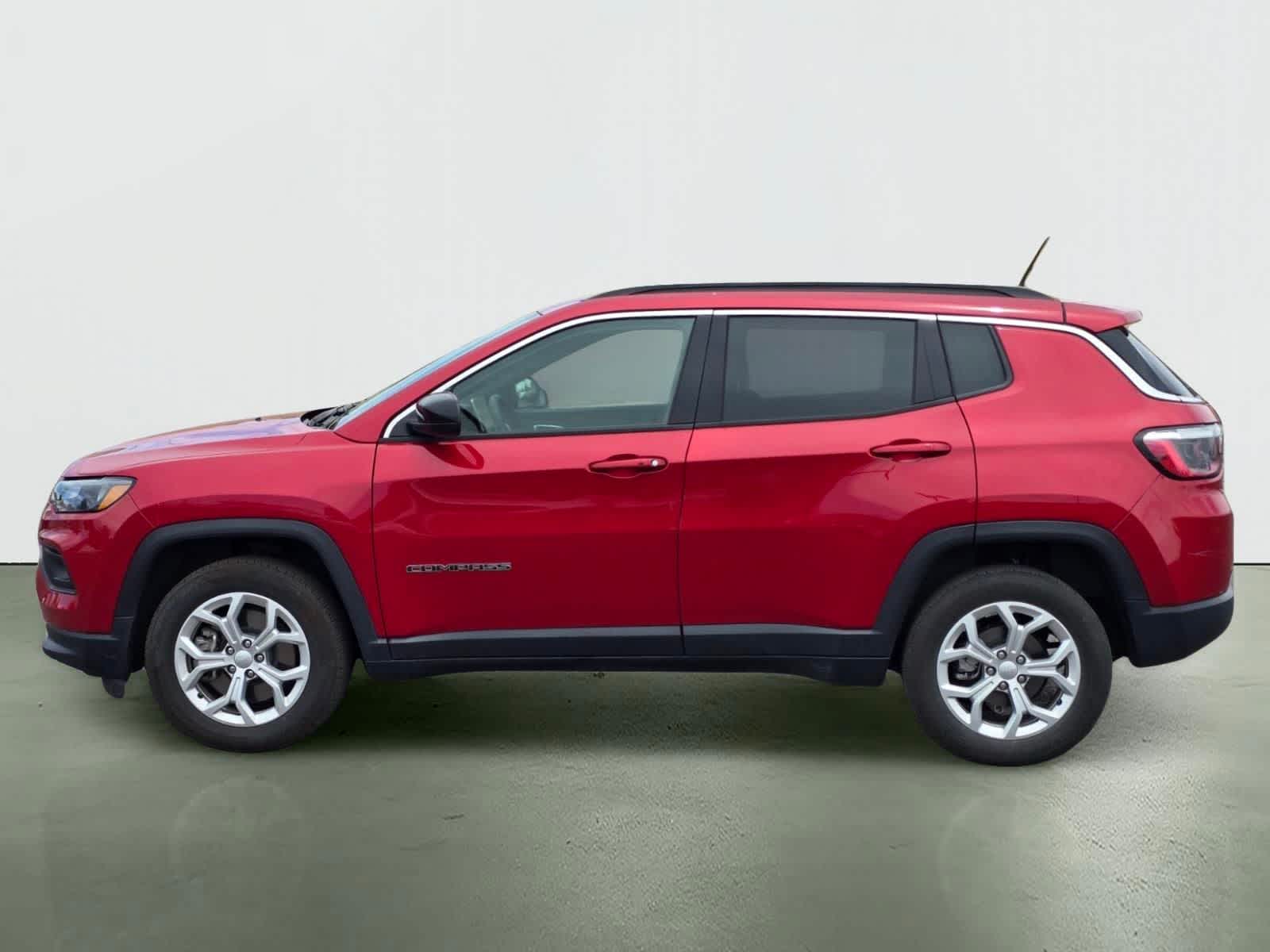 Thumbnail: 2024 Jeep Compass - 3