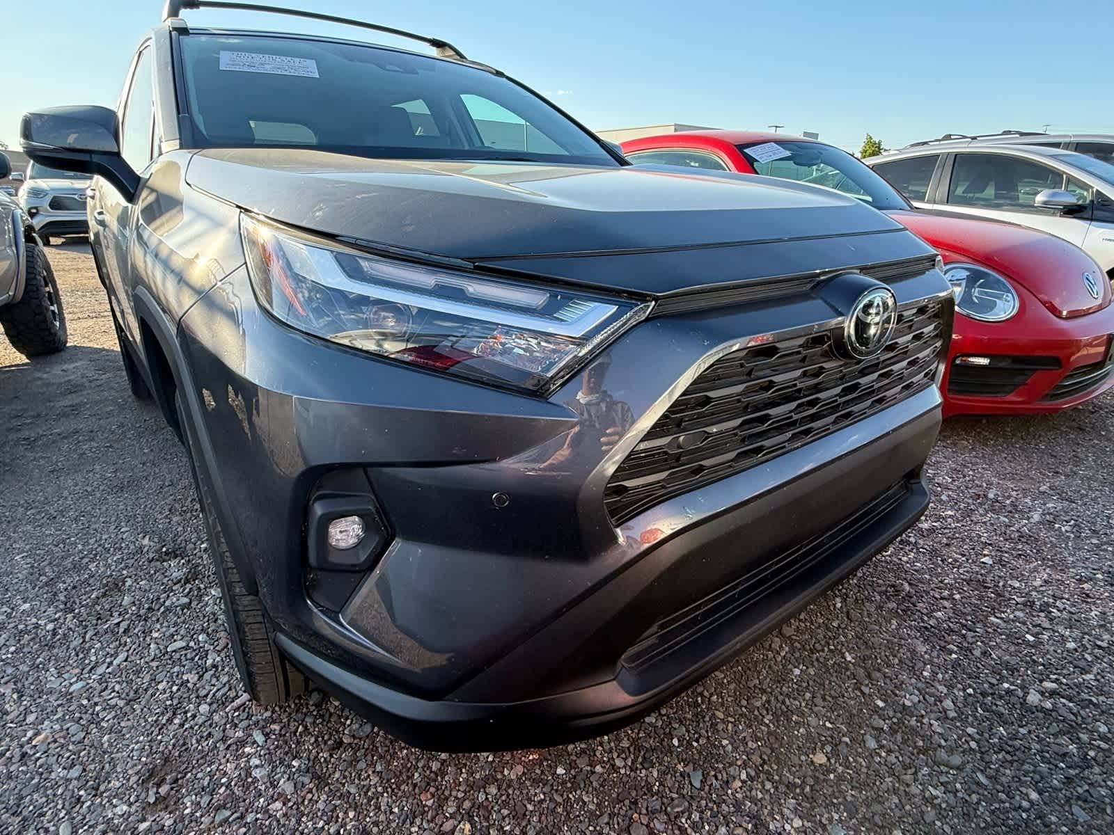 Thumbnail: 2023 Toyota RAV4 - 20