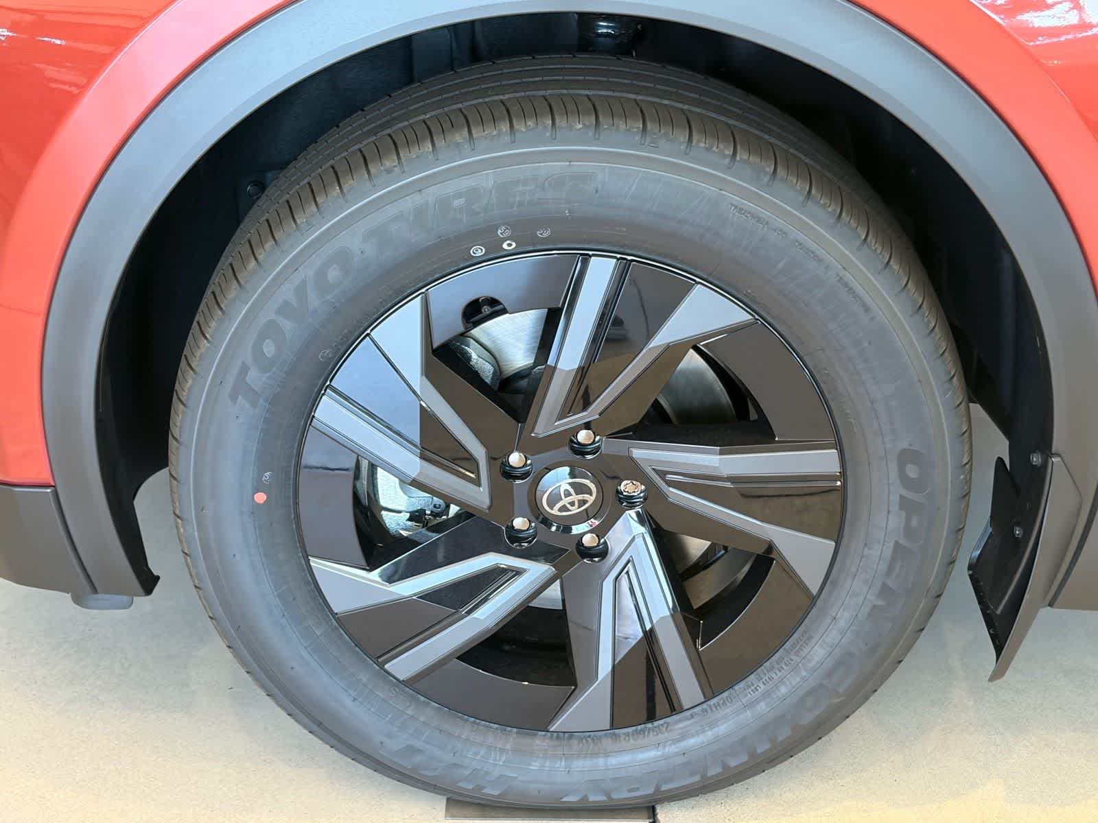 Thumbnail: 2026 Toyota C-HR - 10