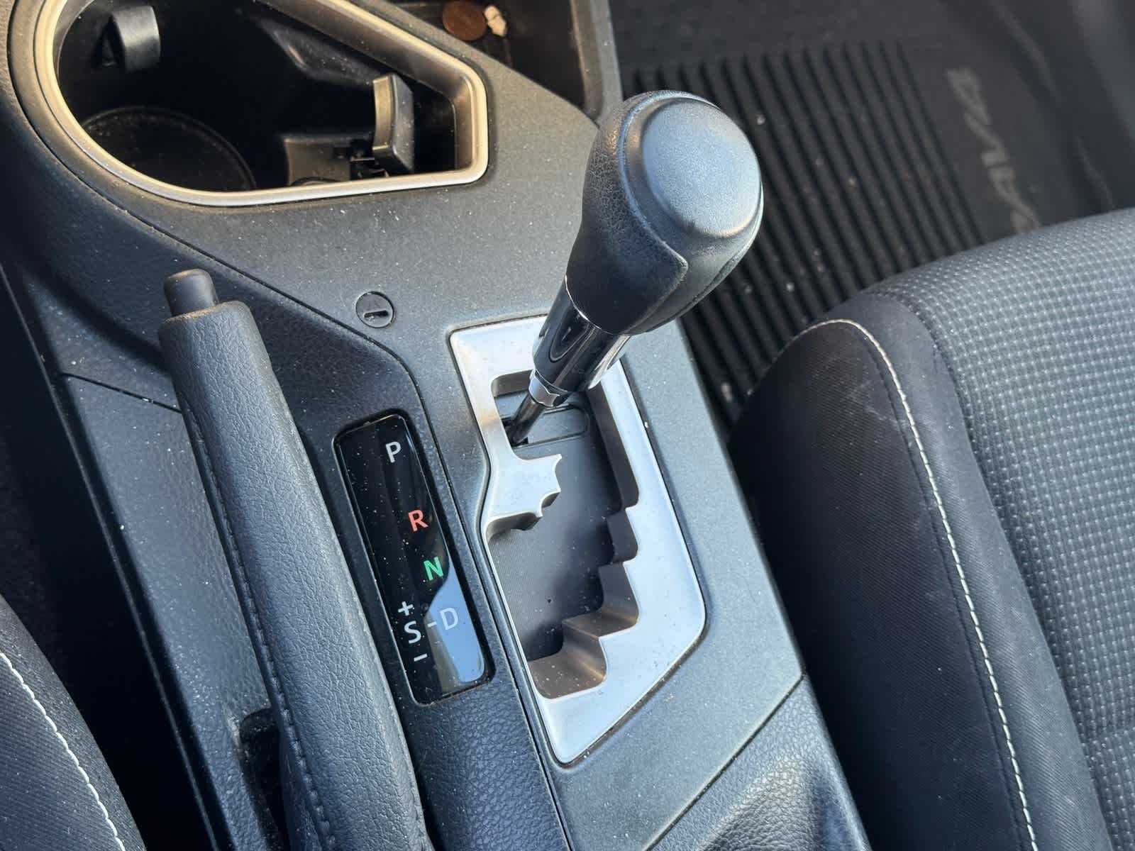 Thumbnail: 2018 Toyota RAV4 - 18