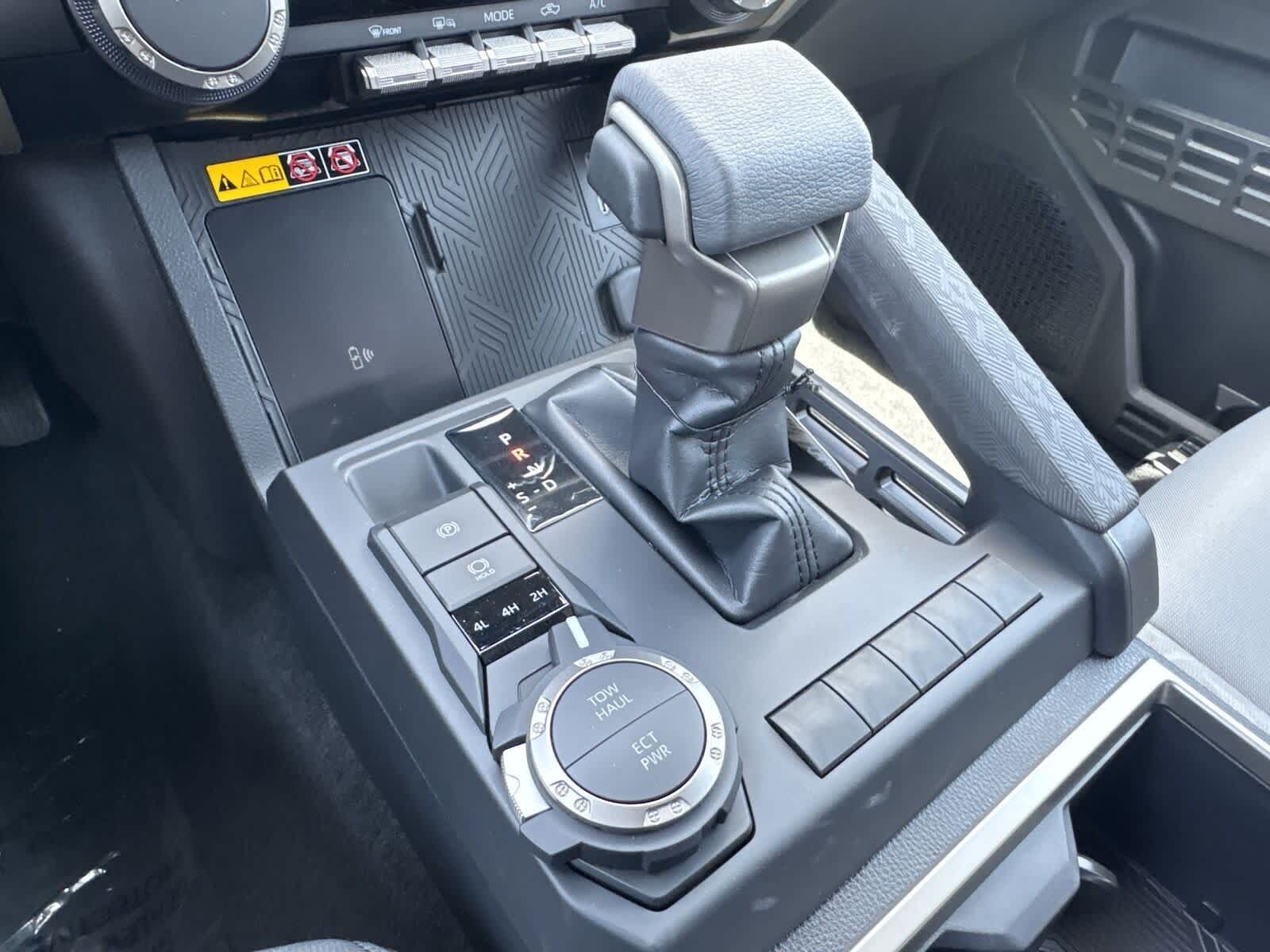 Thumbnail: 2025 Toyota Tacoma - 17