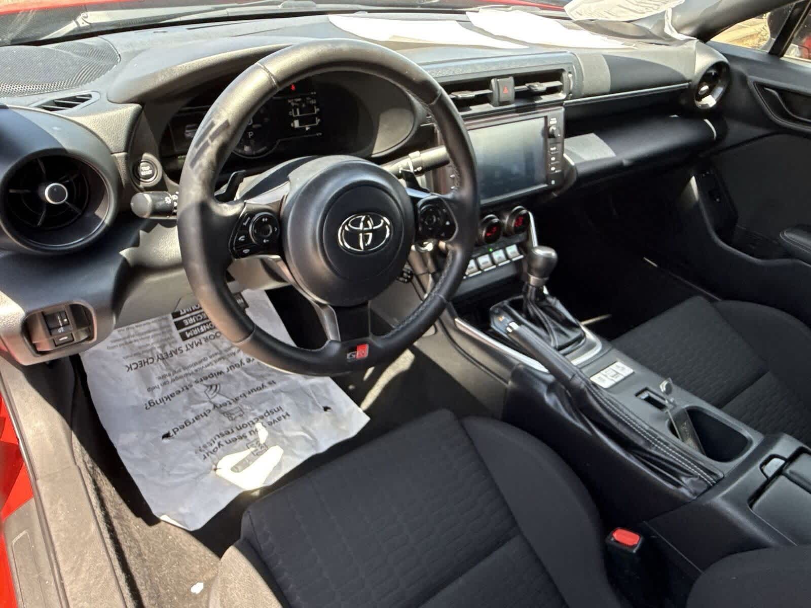Thumbnail: 2023 Toyota GR86 - 16