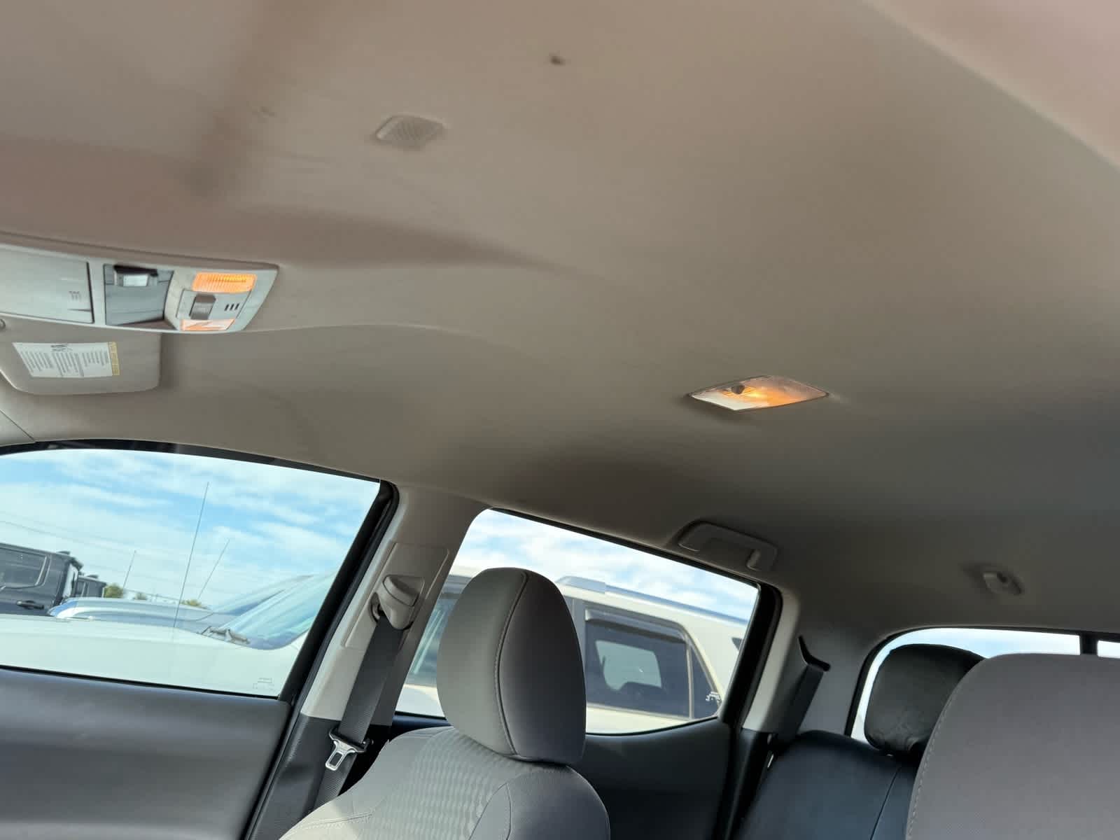 2021 Toyota Tacoma SR 14