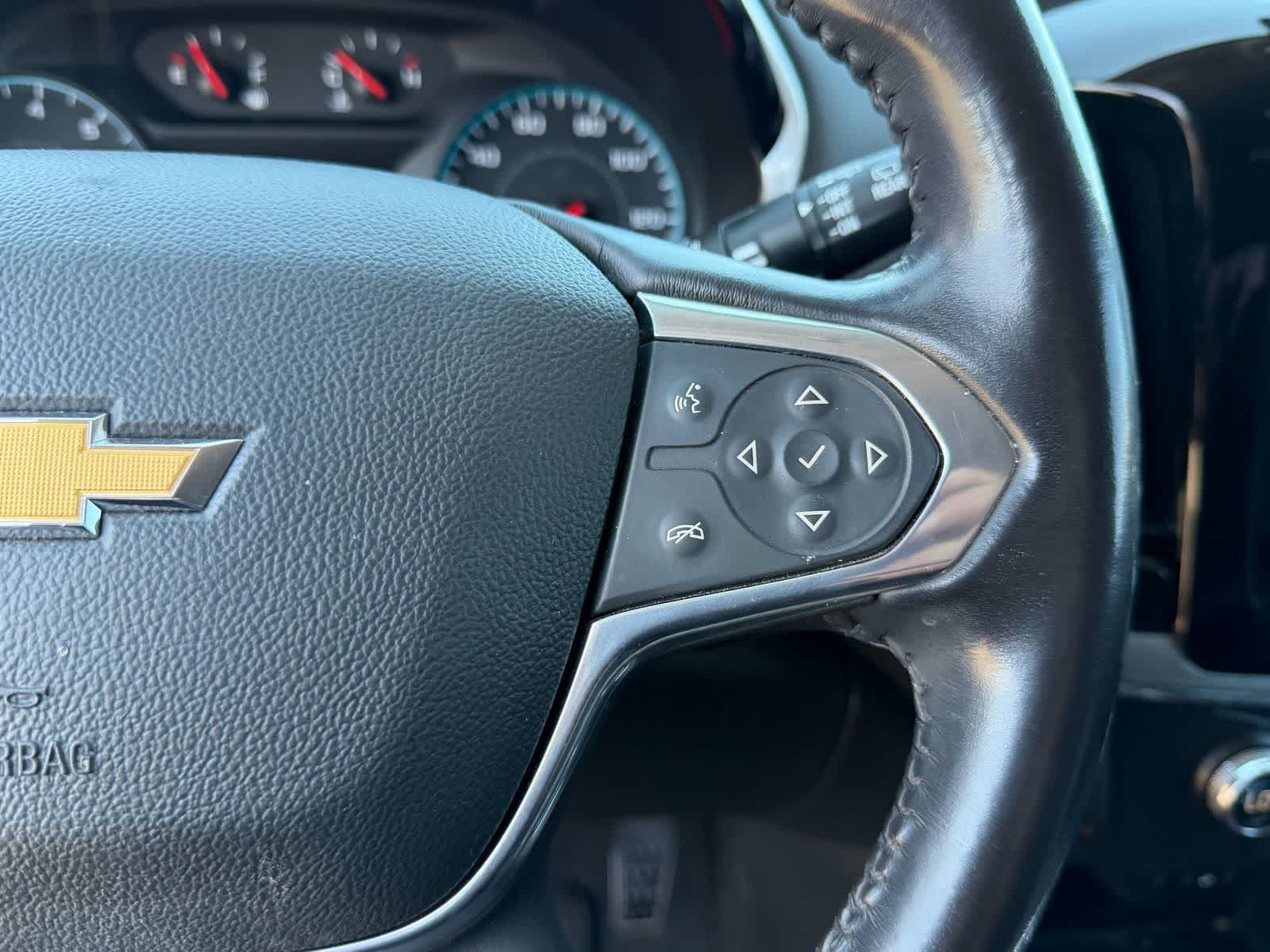 Thumbnail: 2020 Chevrolet Traverse - 16
