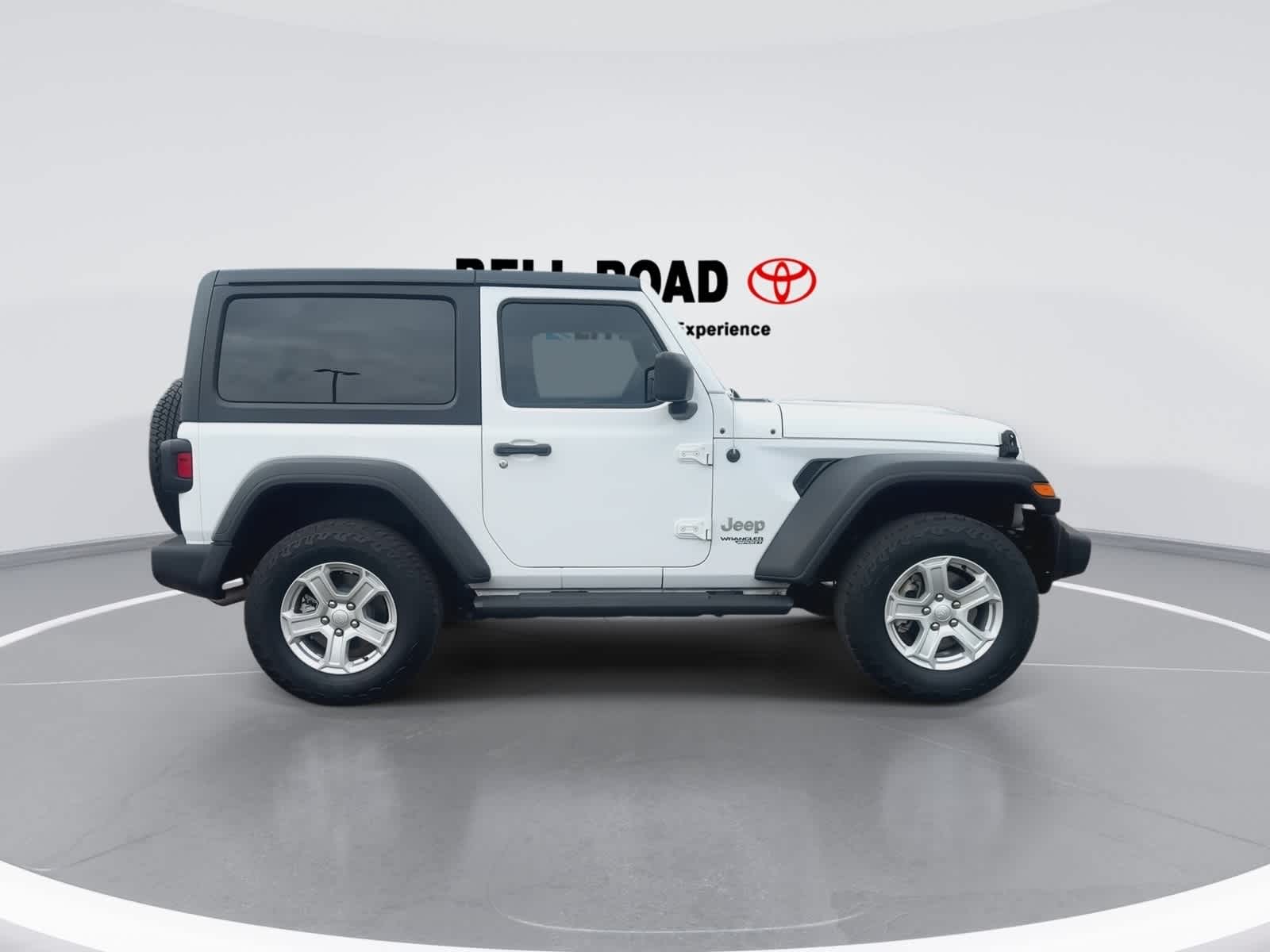 Thumbnail: 2021 Jeep Wrangler - 9