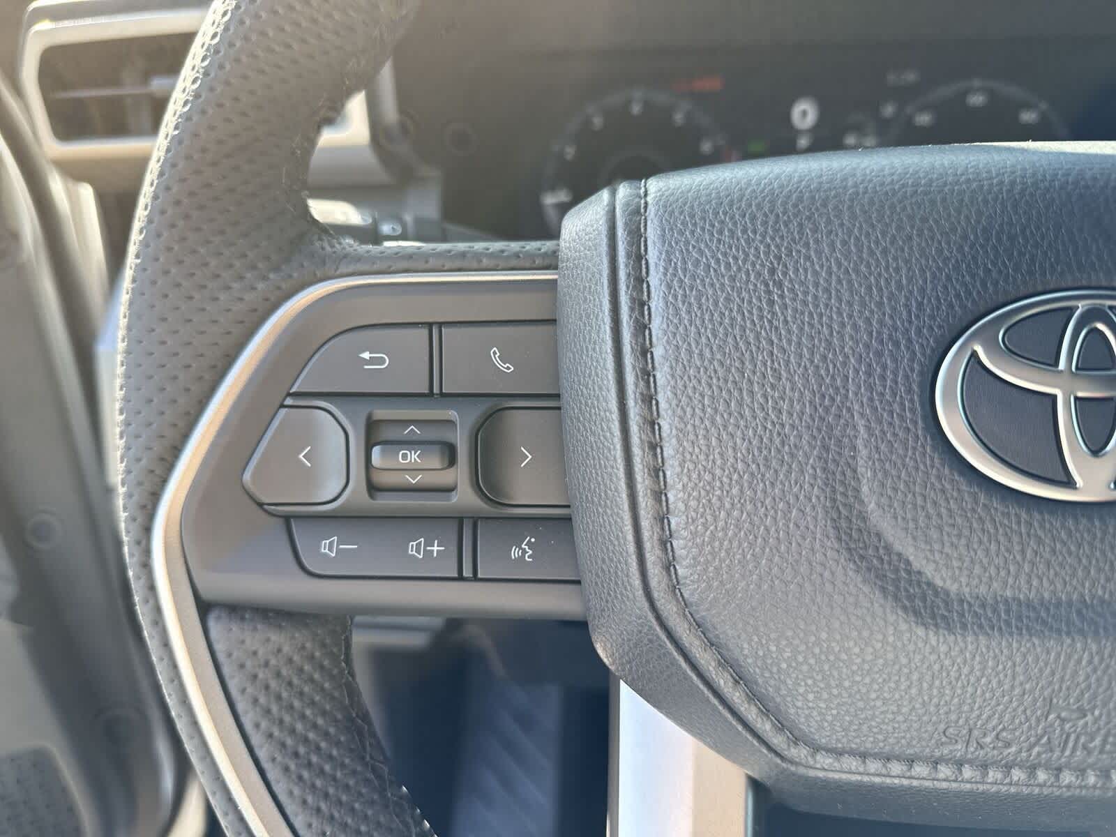 Thumbnail: 2025 Toyota Tacoma - 28