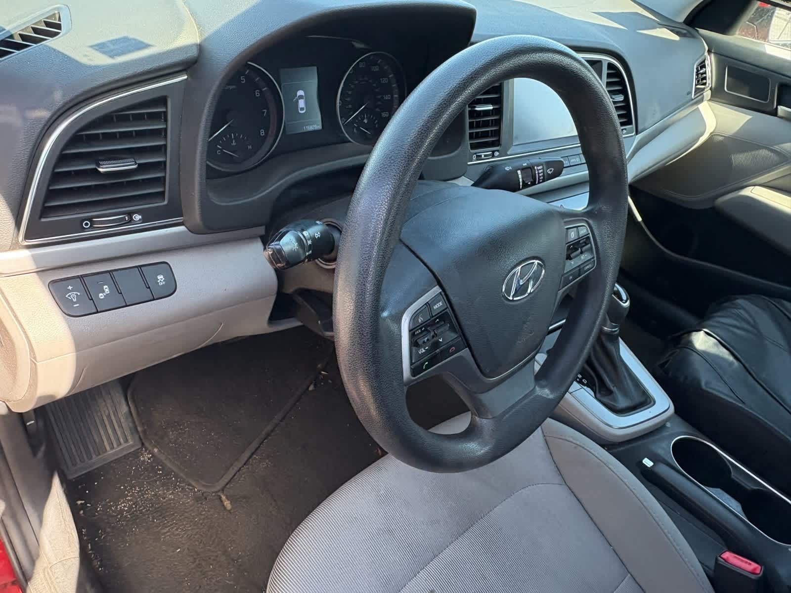 Thumbnail: 2018 Hyundai Elantra - 9