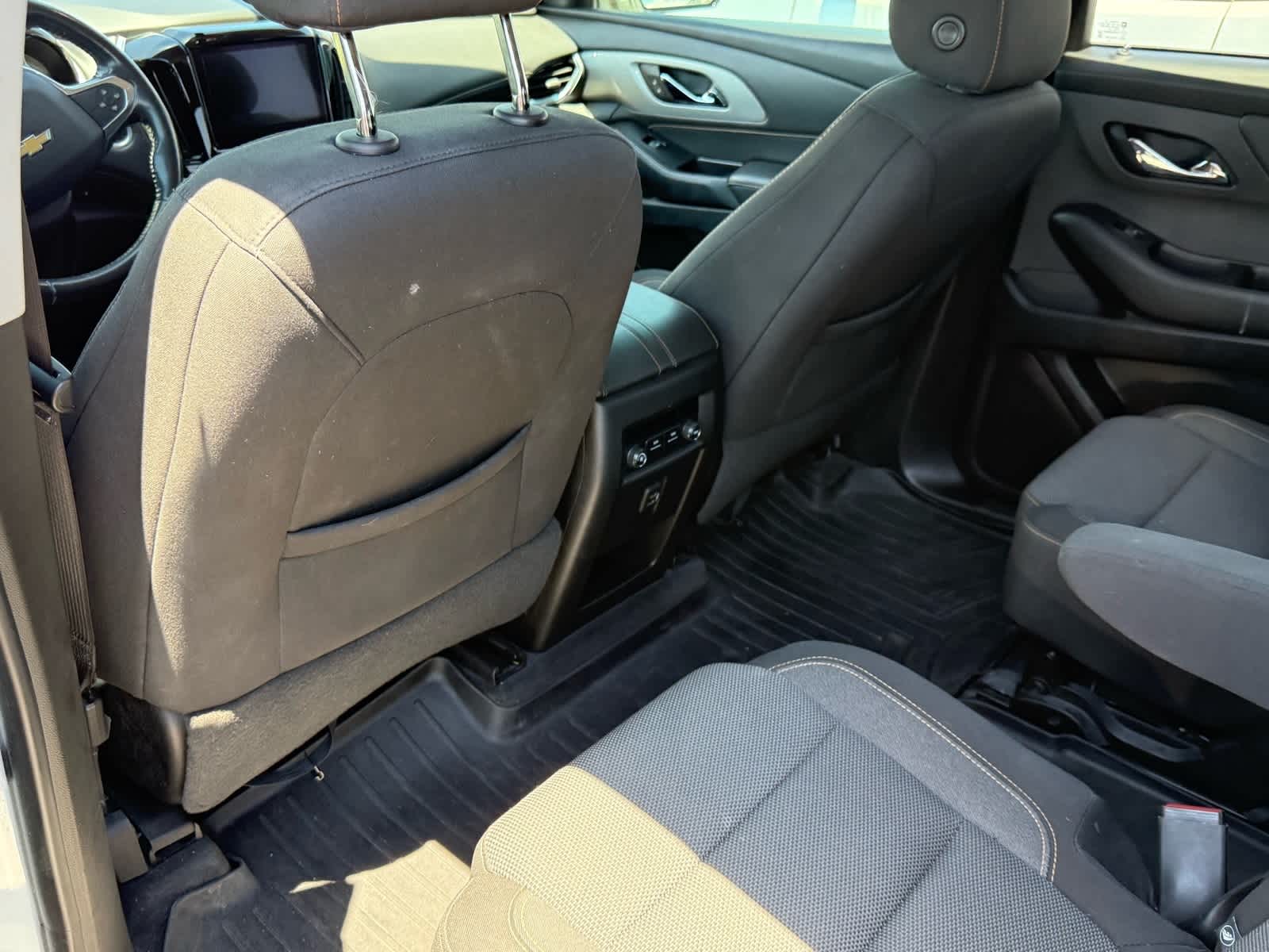Thumbnail: 2020 Chevrolet Traverse - 9