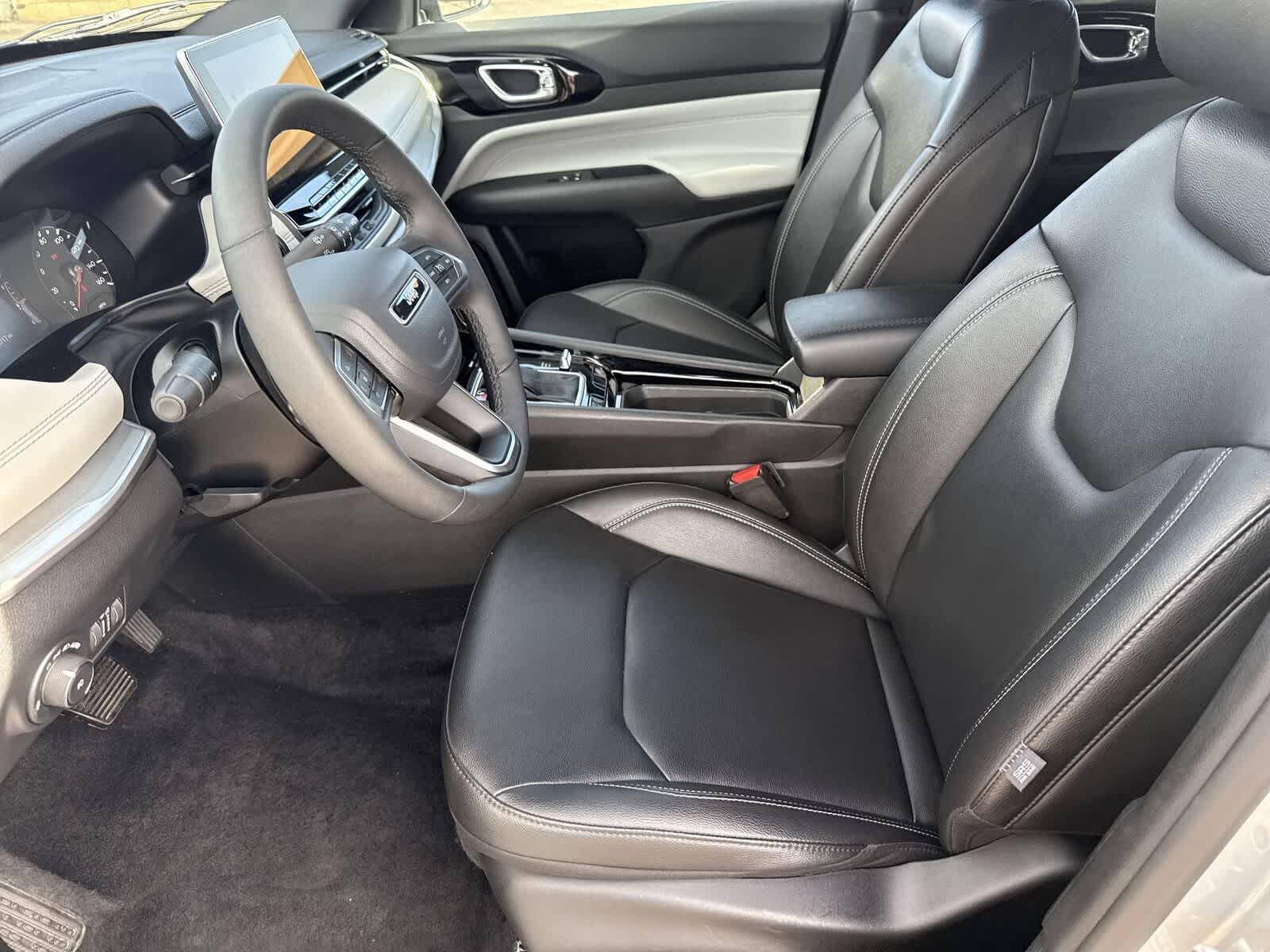 Thumbnail: 2025 Jeep Compass - 18