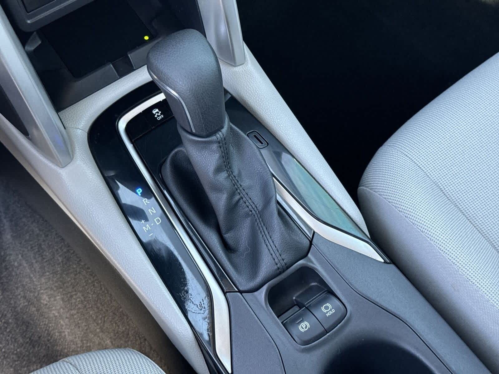 Thumbnail: 2024 Toyota Corolla Cross - 25