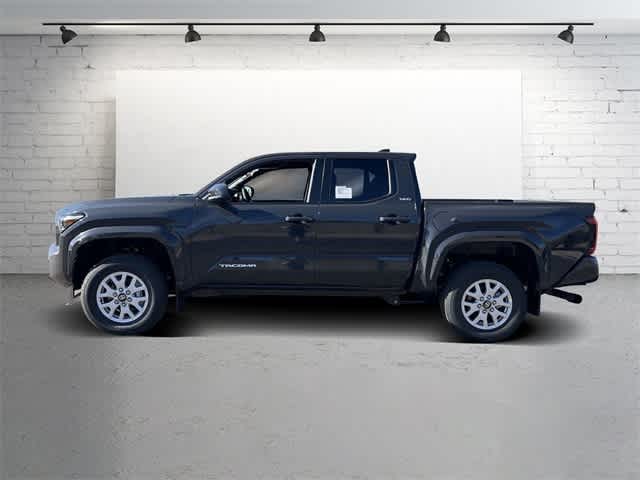 2024 Toyota Tacoma SR5 3