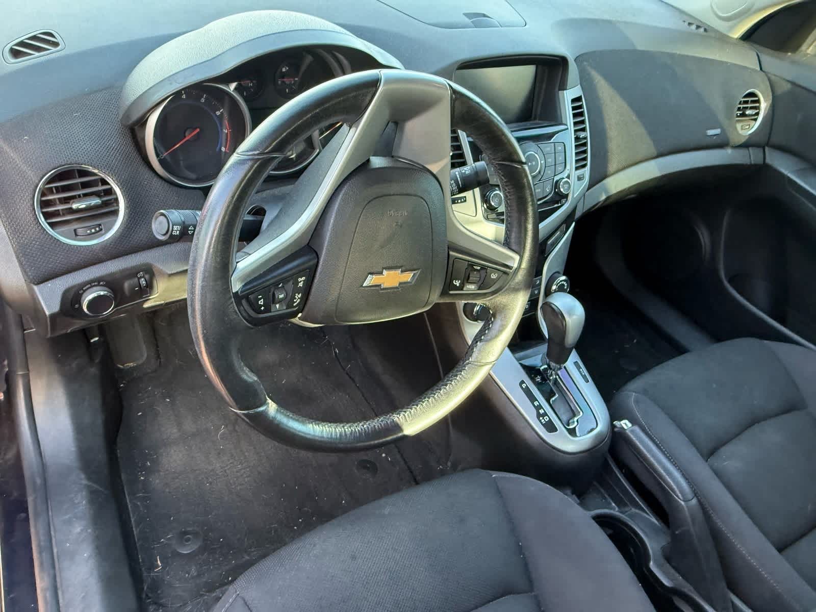 Thumbnail: 2014 Chevrolet Cruze - 12