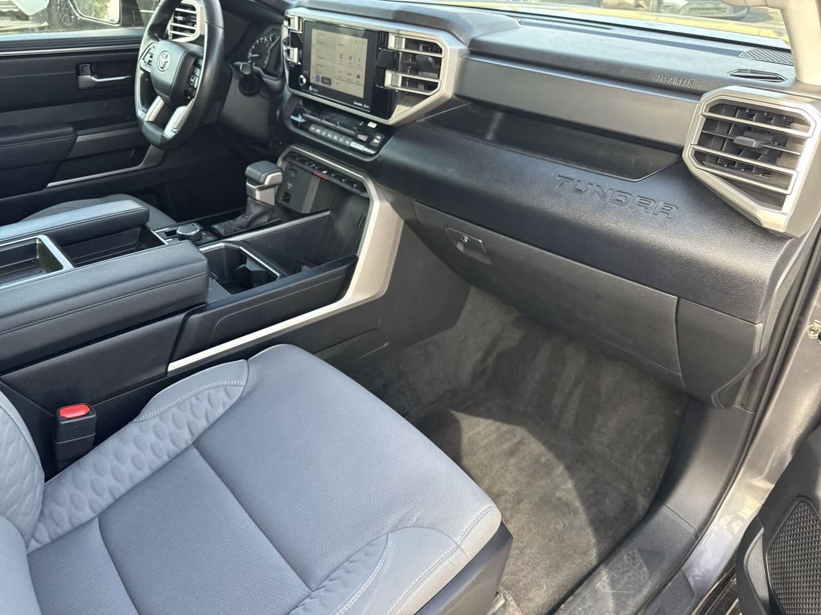 Thumbnail: 2022 Toyota Tundra - 11