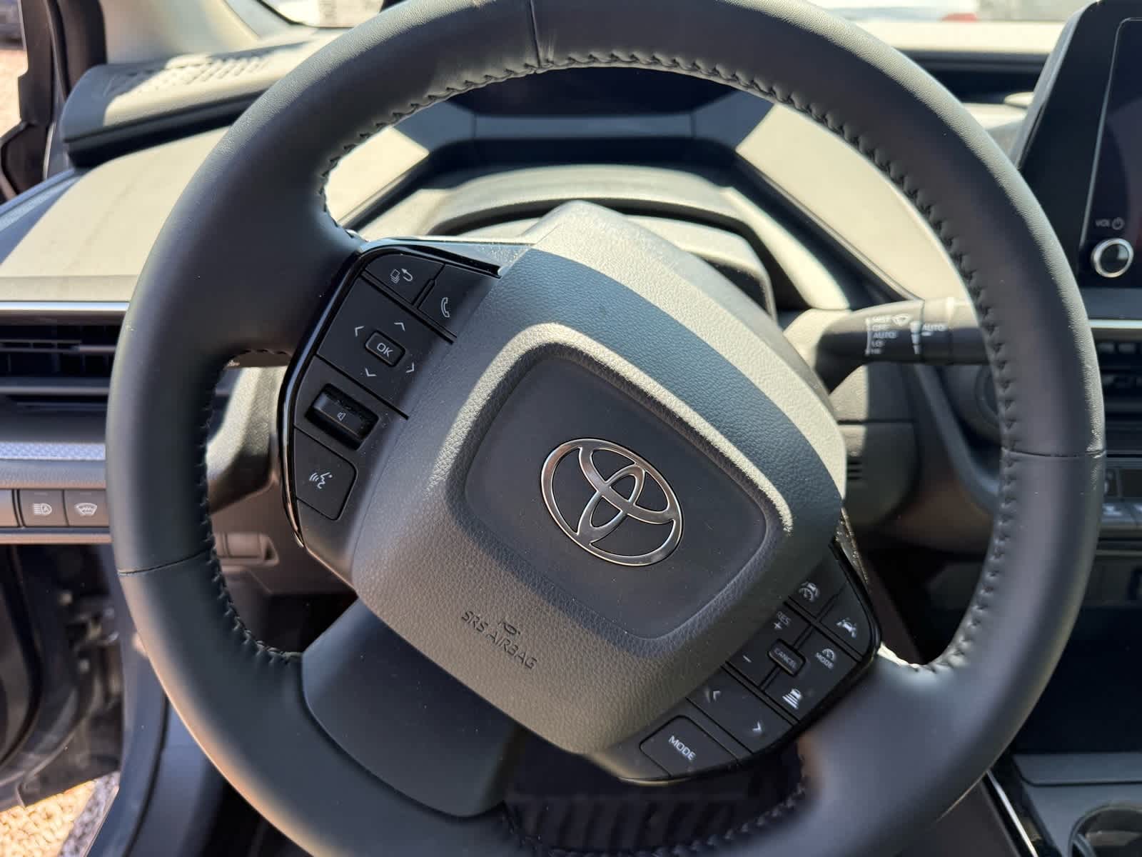 Thumbnail: 2024 Toyota Prius - 18
