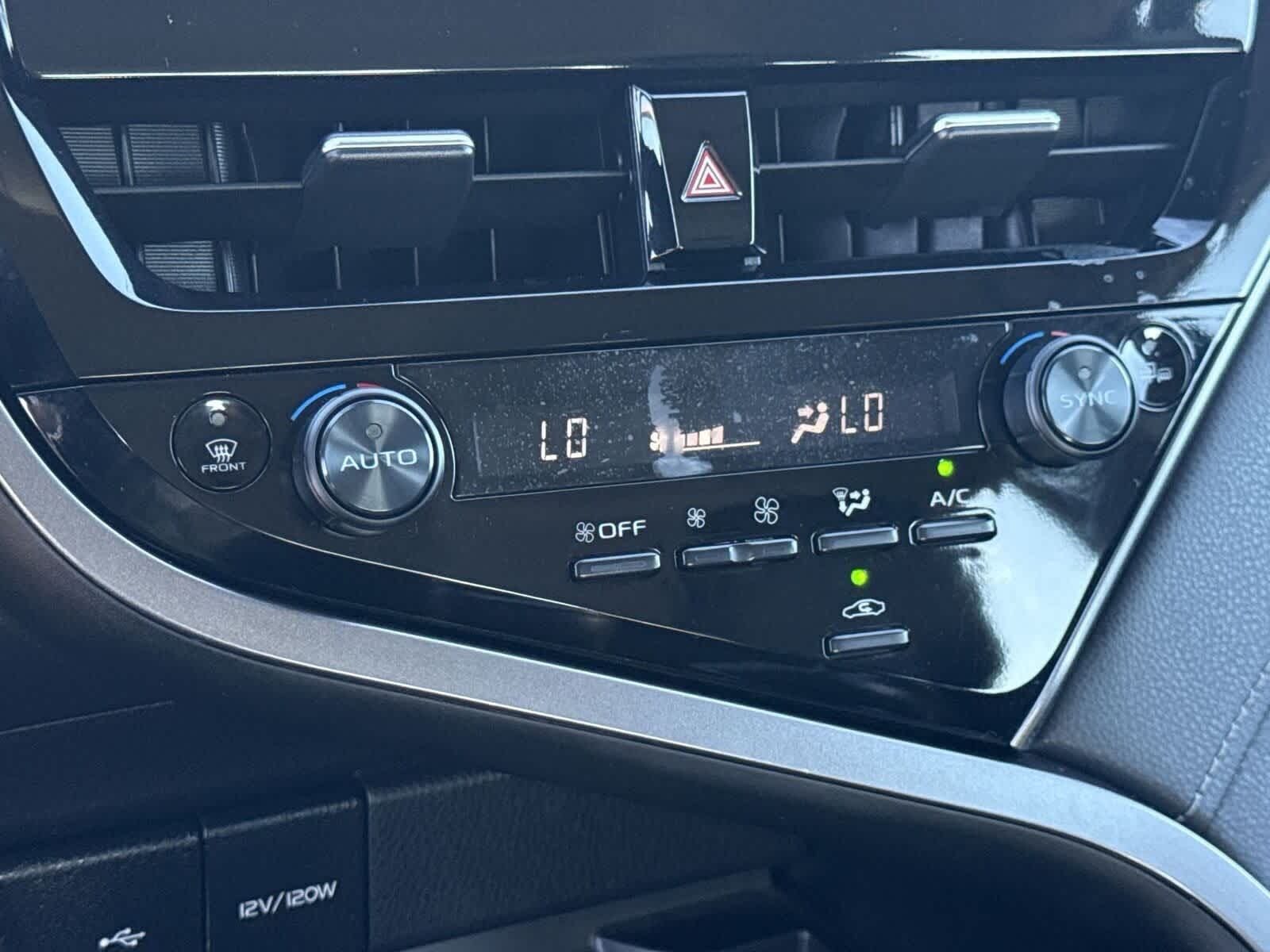 Thumbnail: 2023 Toyota Camry - 22