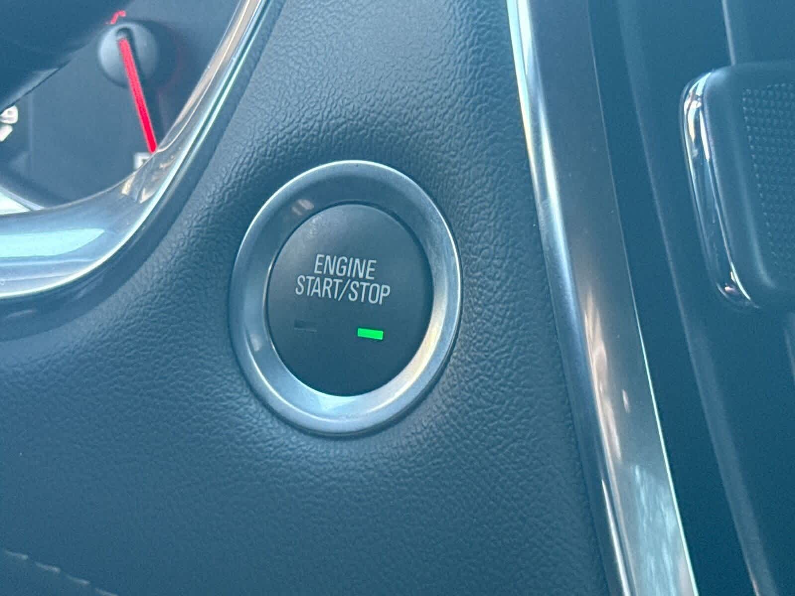 Thumbnail: 2023 Chevrolet Traverse - 25