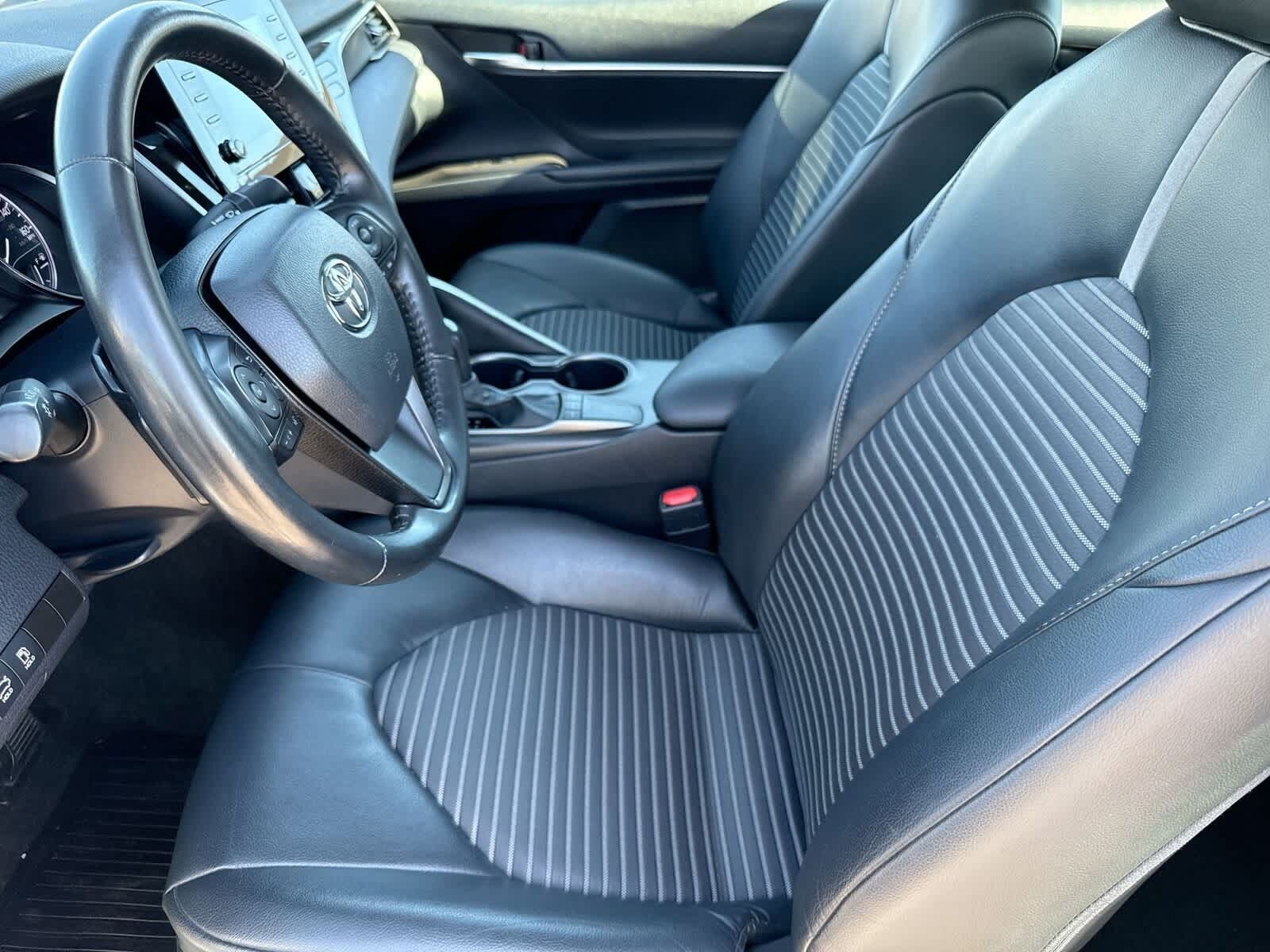 Thumbnail: 2023 Toyota Camry - 17