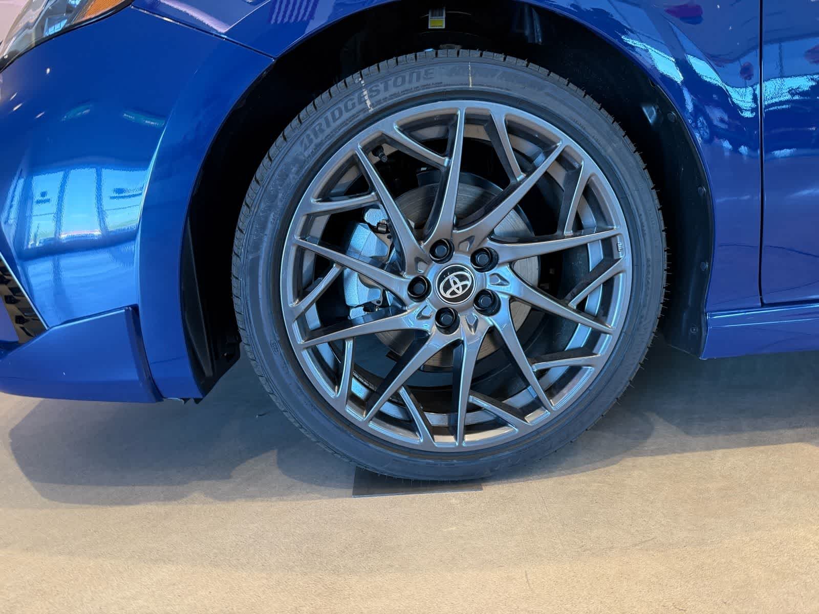 Thumbnail: 2025 Toyota Camry - 3