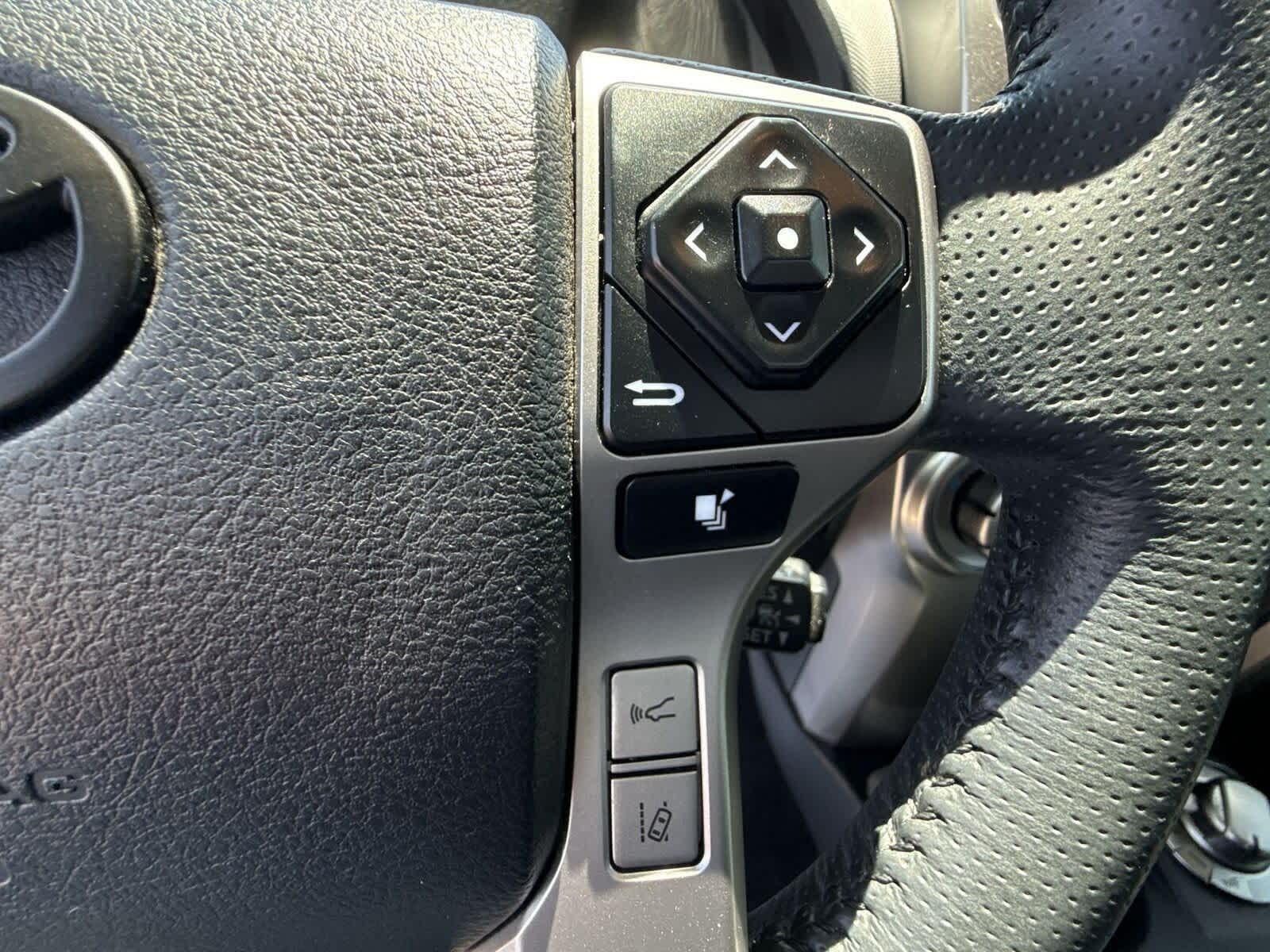 2021 Toyota 4Runner Limited 29