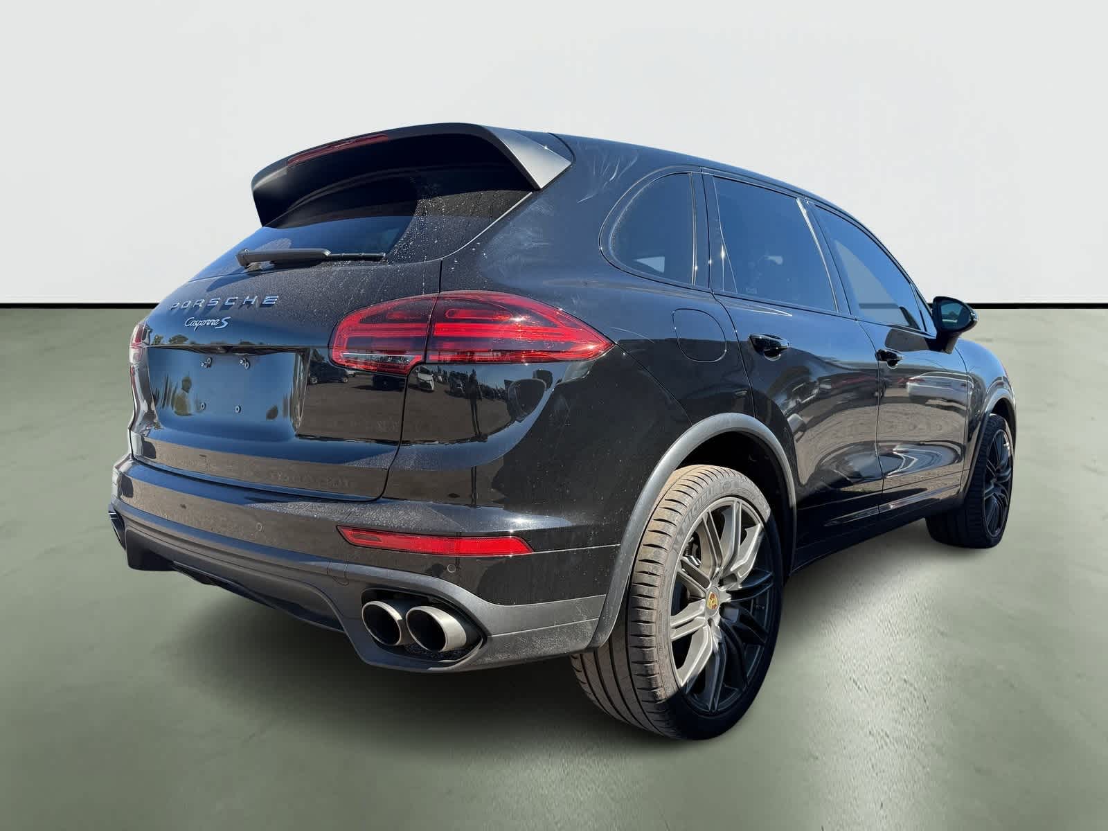 Thumbnail: 2016 Porsche Cayenne - 4