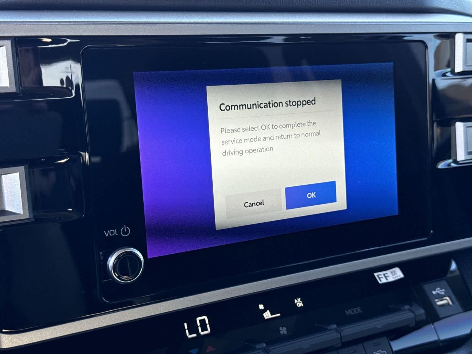 Thumbnail: 2024 Toyota Tundra - 18