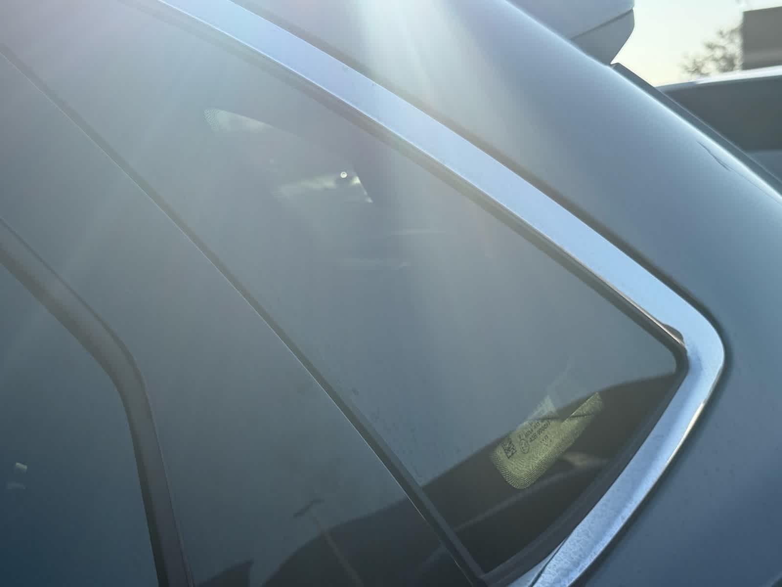 2022 Ford Edge Titanium 12