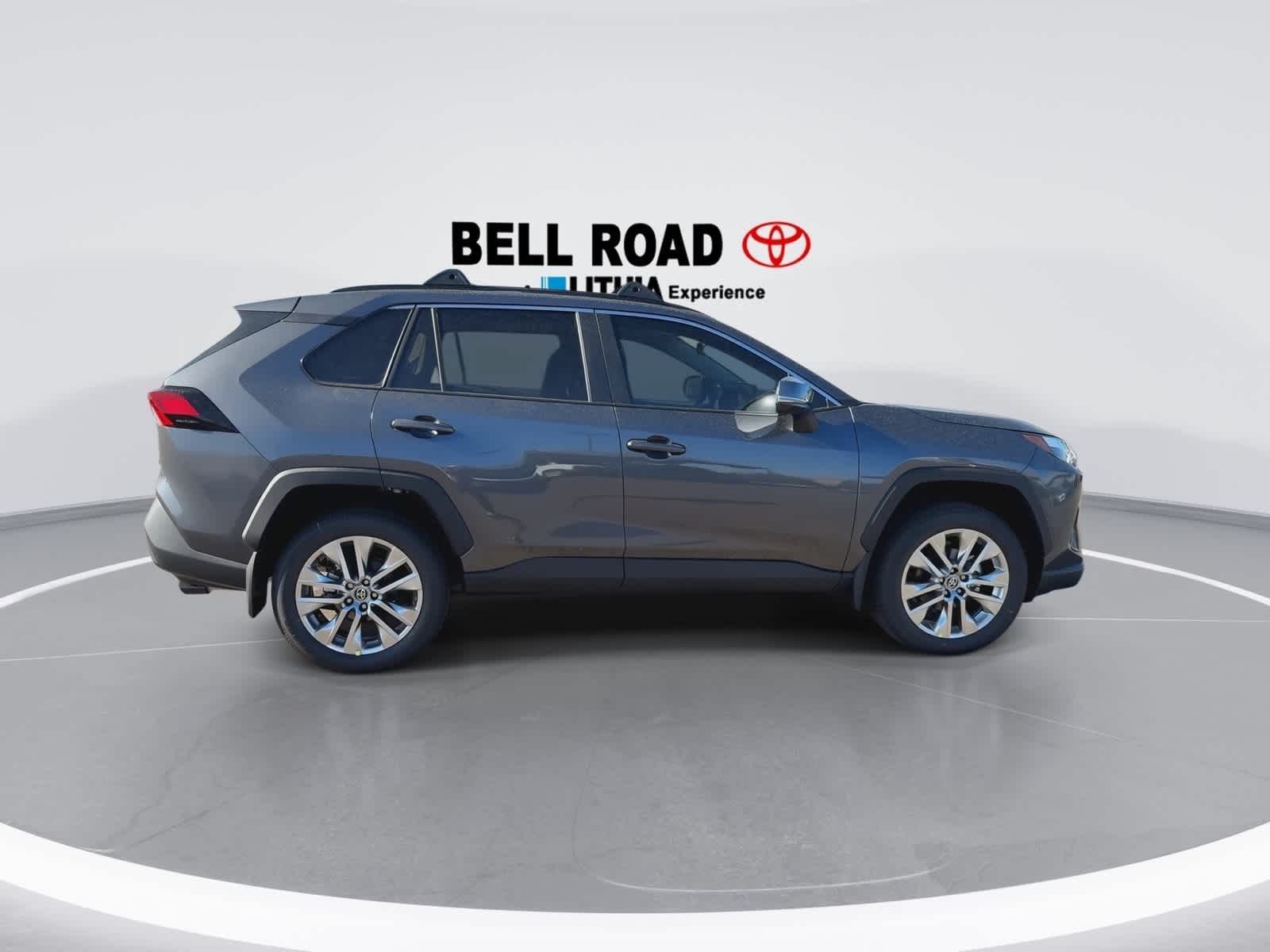 Thumbnail: 2025 Toyota RAV4 - 9