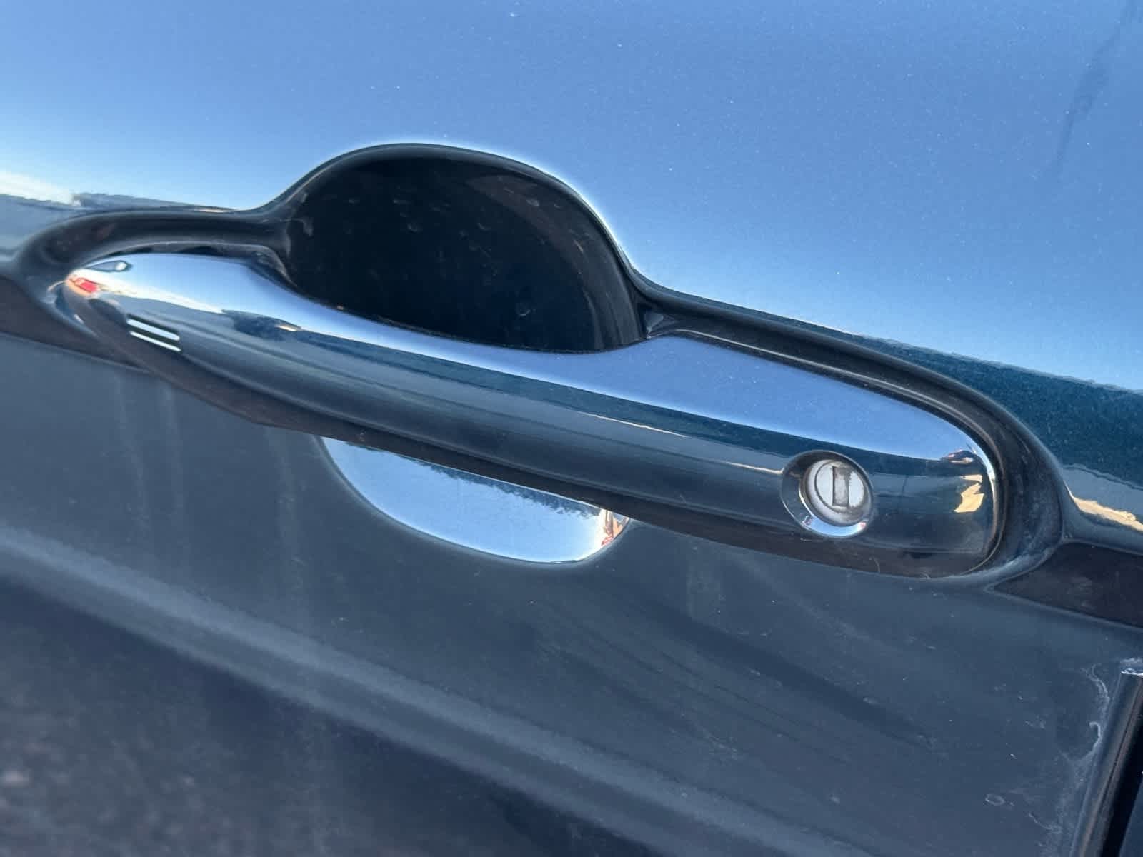 Thumbnail: 2020 Toyota Camry - 18