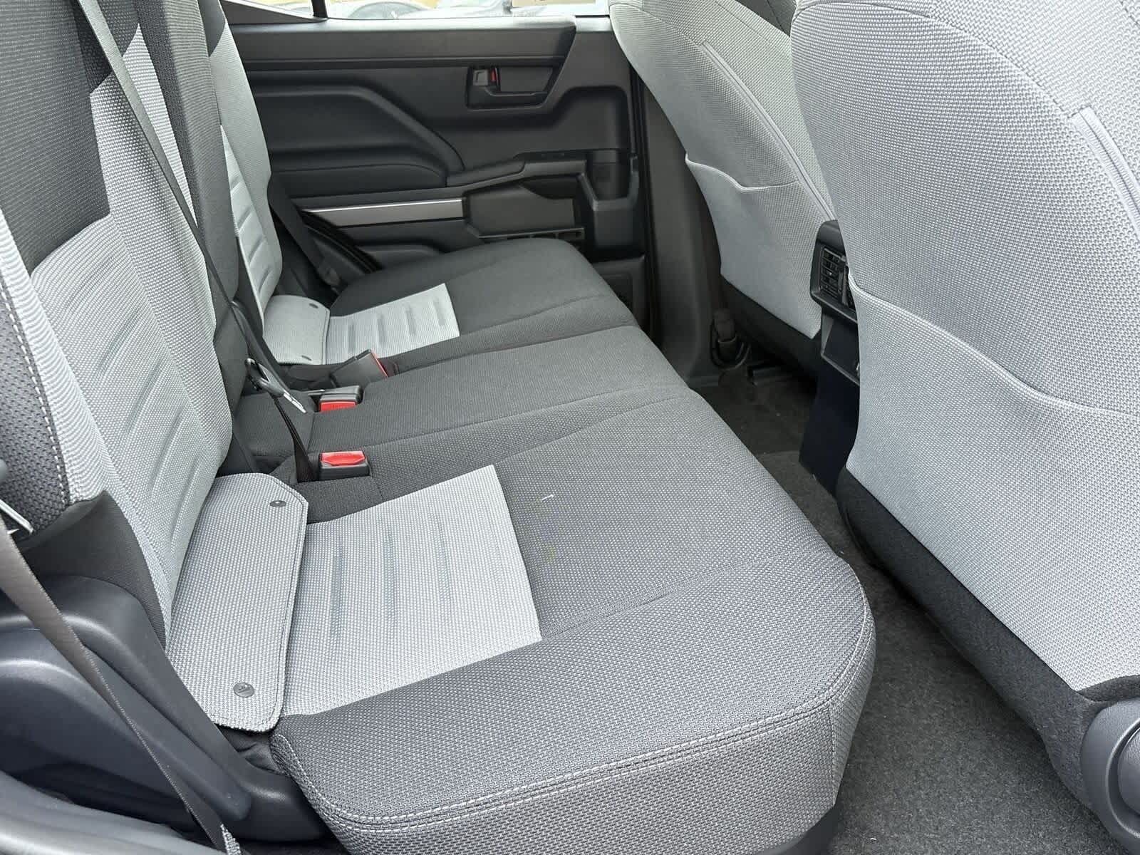 Thumbnail: 2025 Toyota 4Runner - 13