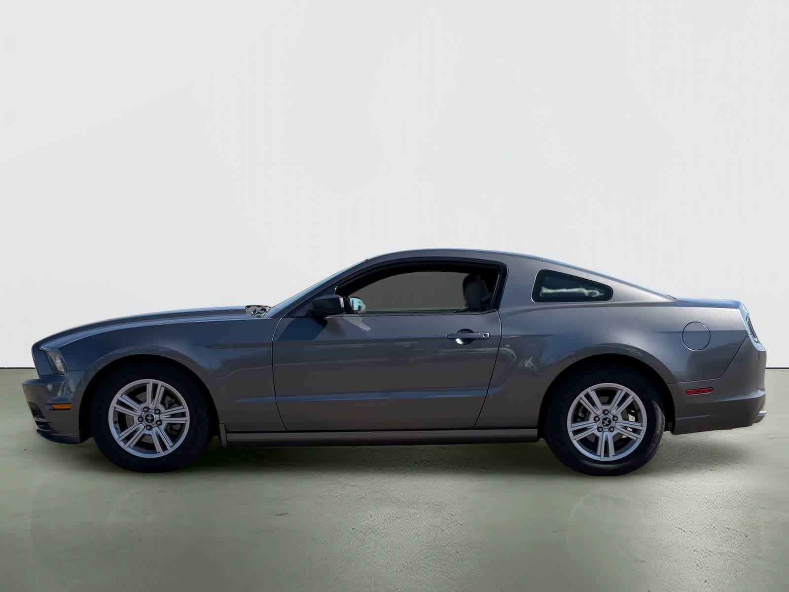 Thumbnail: 2014 Ford Mustang - 3
