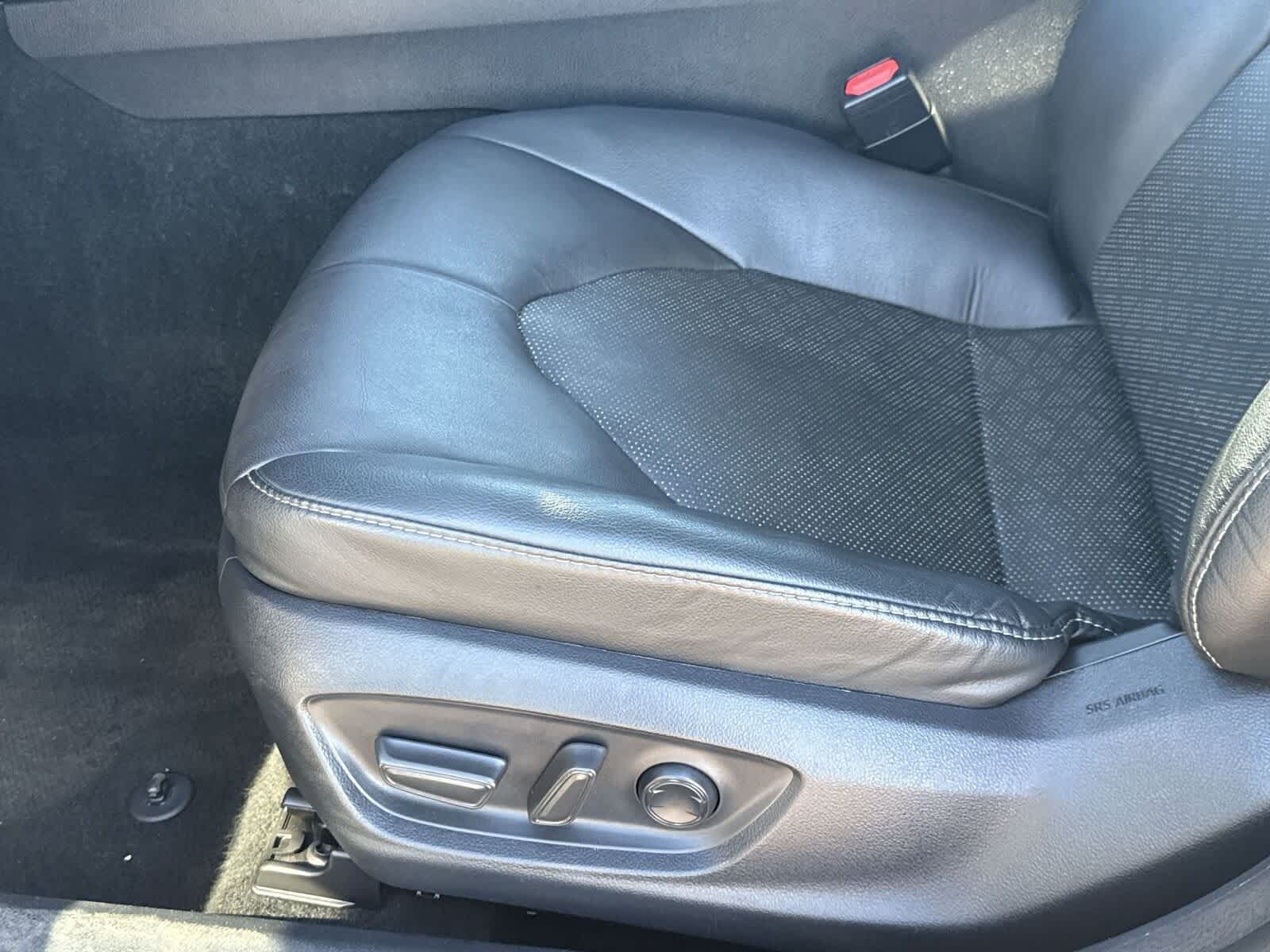 Thumbnail: 2023 Toyota Camry - 18