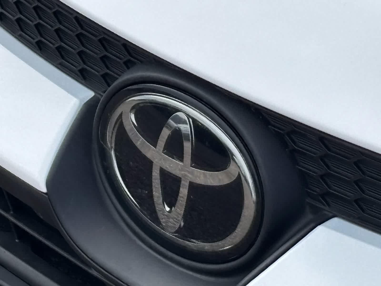 Thumbnail: 2024 Toyota Corolla - 16