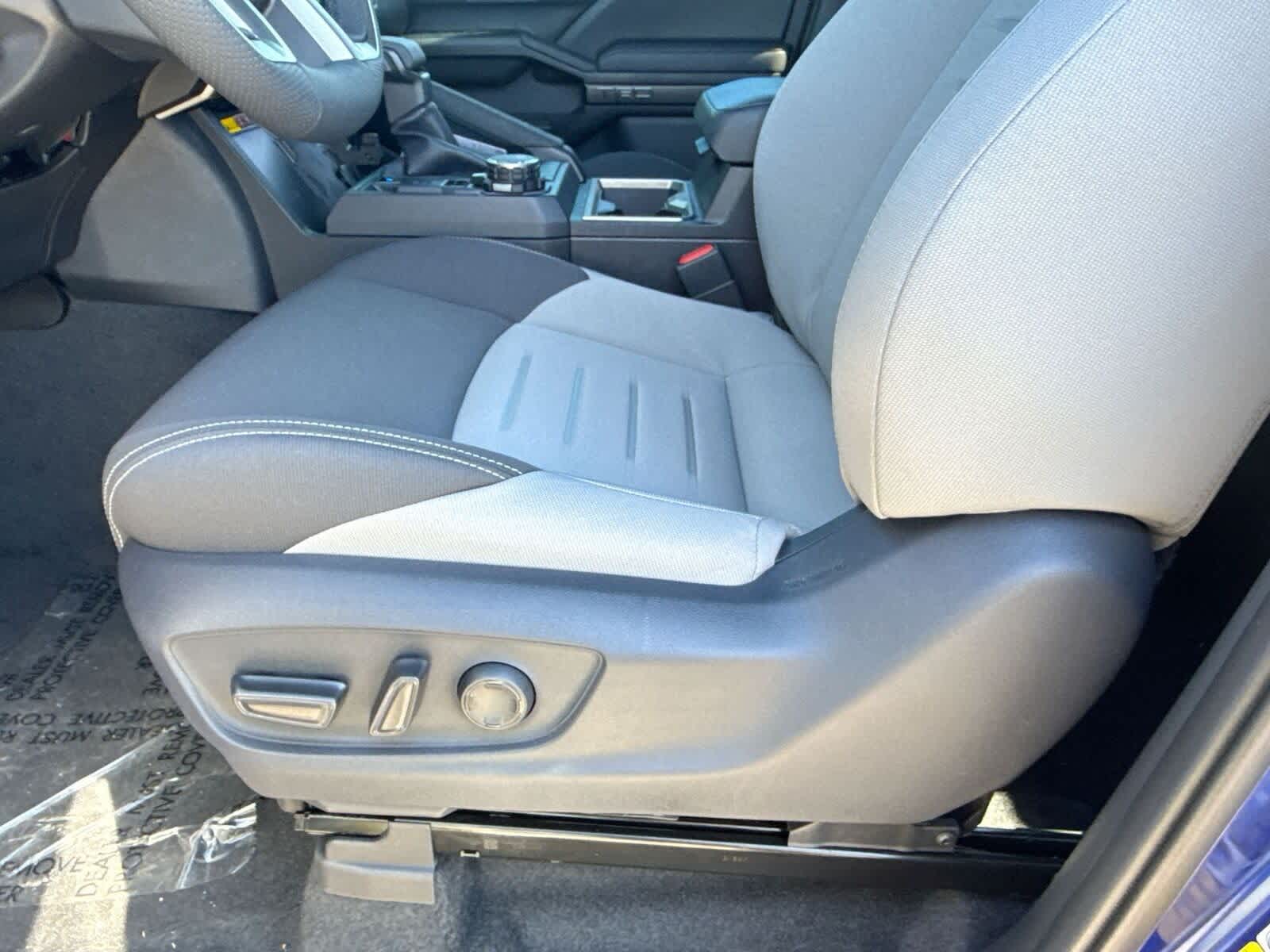 Thumbnail: 2025 Toyota Tacoma - 18