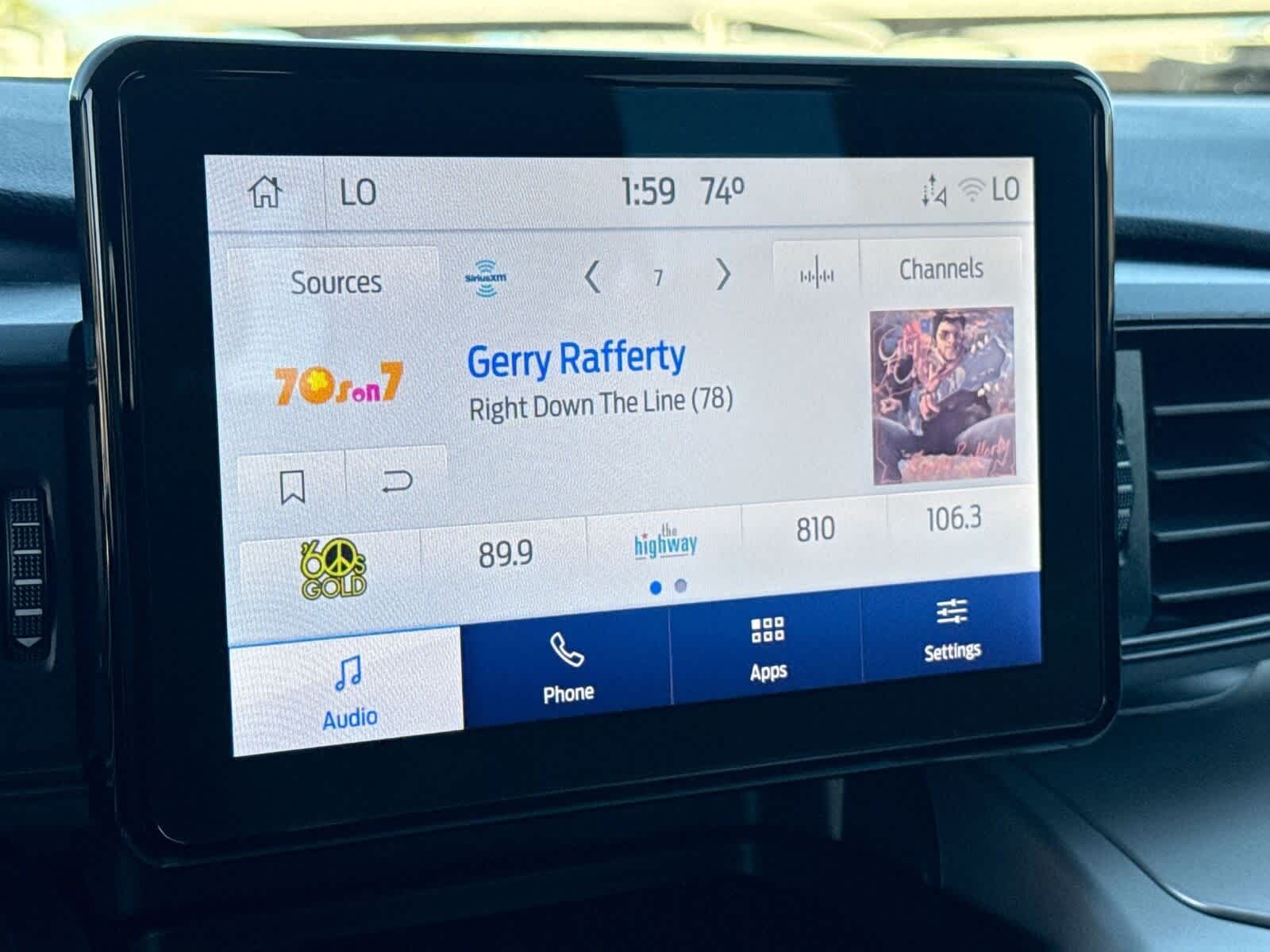 Thumbnail: 2022 Ford Explorer - 19