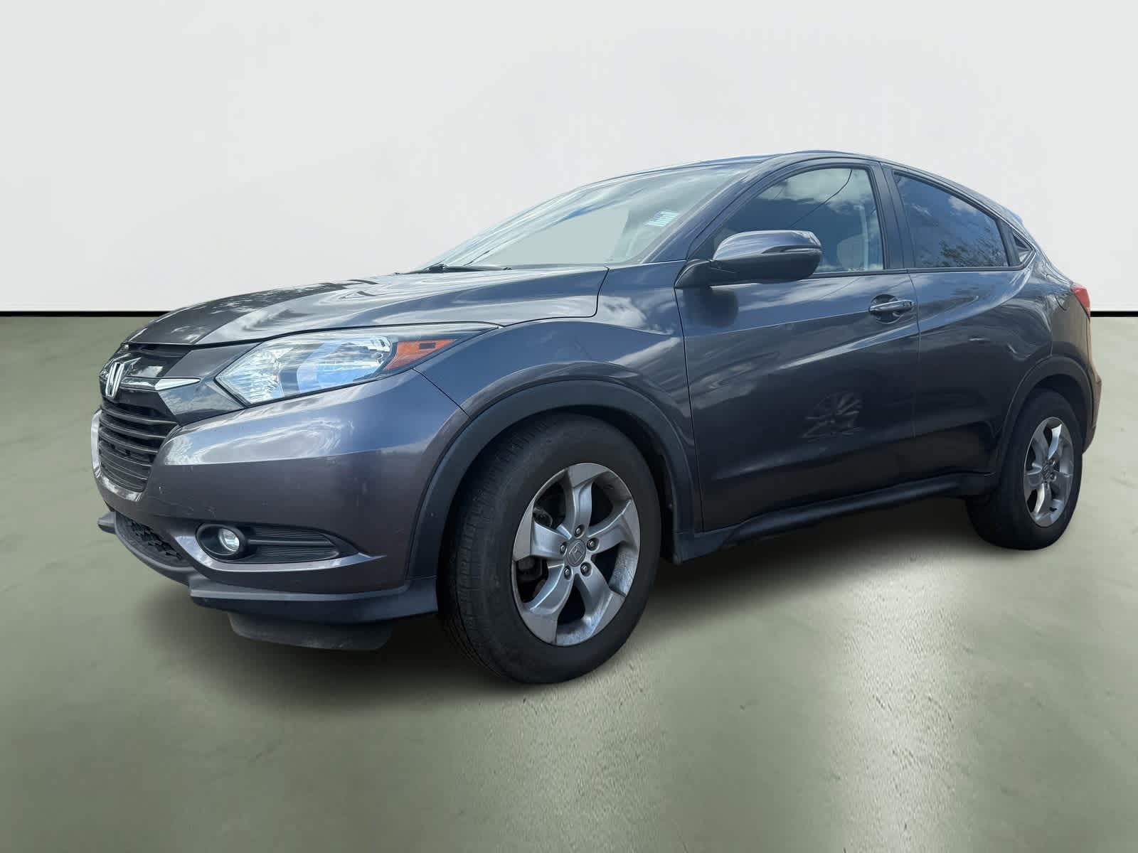 Thumbnail: 2016 Honda HR-V - 2