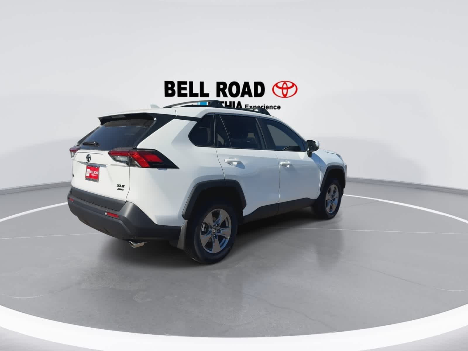 Thumbnail: 2025 Toyota RAV4 - 8