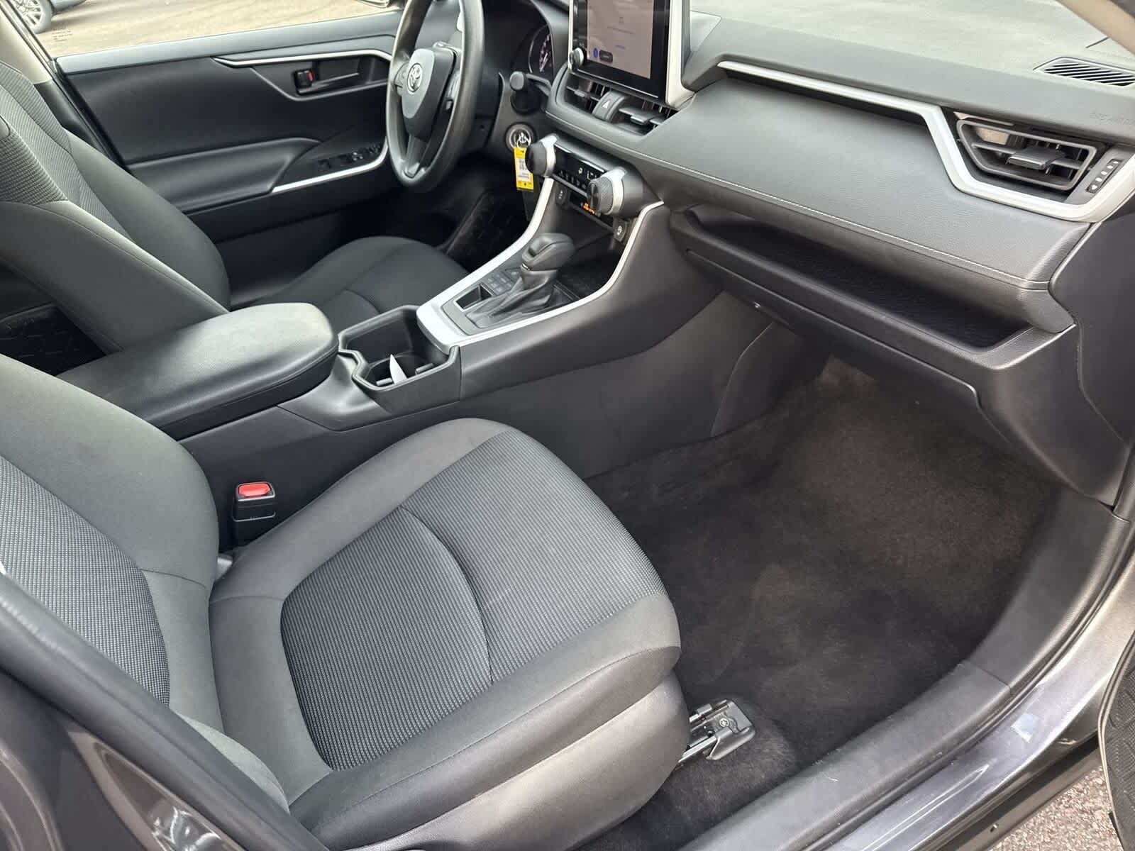 Thumbnail: 2024 Toyota RAV4 - 11