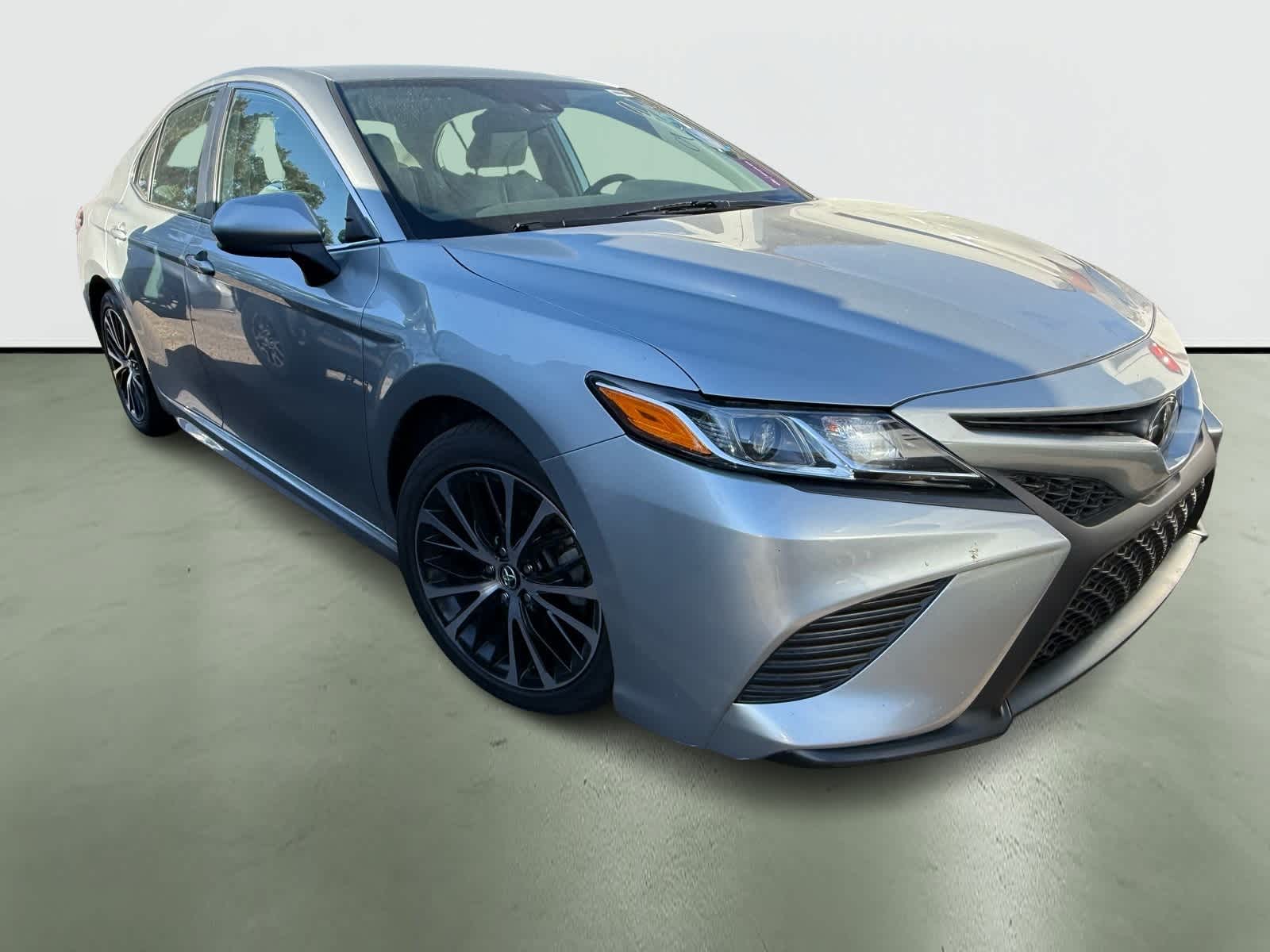Thumbnail: 2020 Toyota Camry - 5