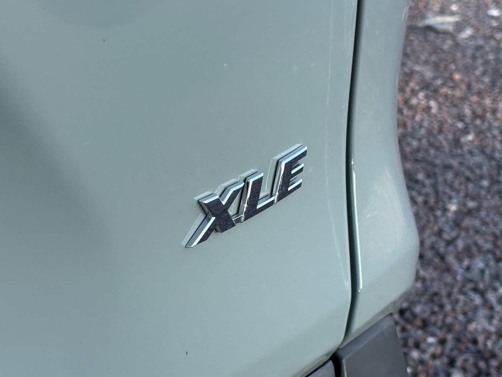 Thumbnail: 2022 Toyota RAV4 - 9