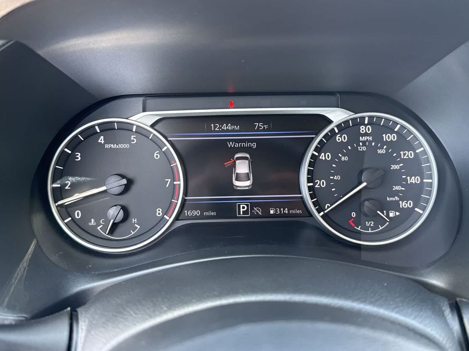 Thumbnail: 2025 Nissan Sentra - 31