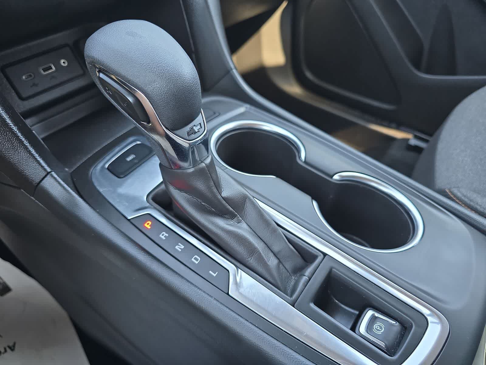 Thumbnail: 2024 Chevrolet Equinox - 25