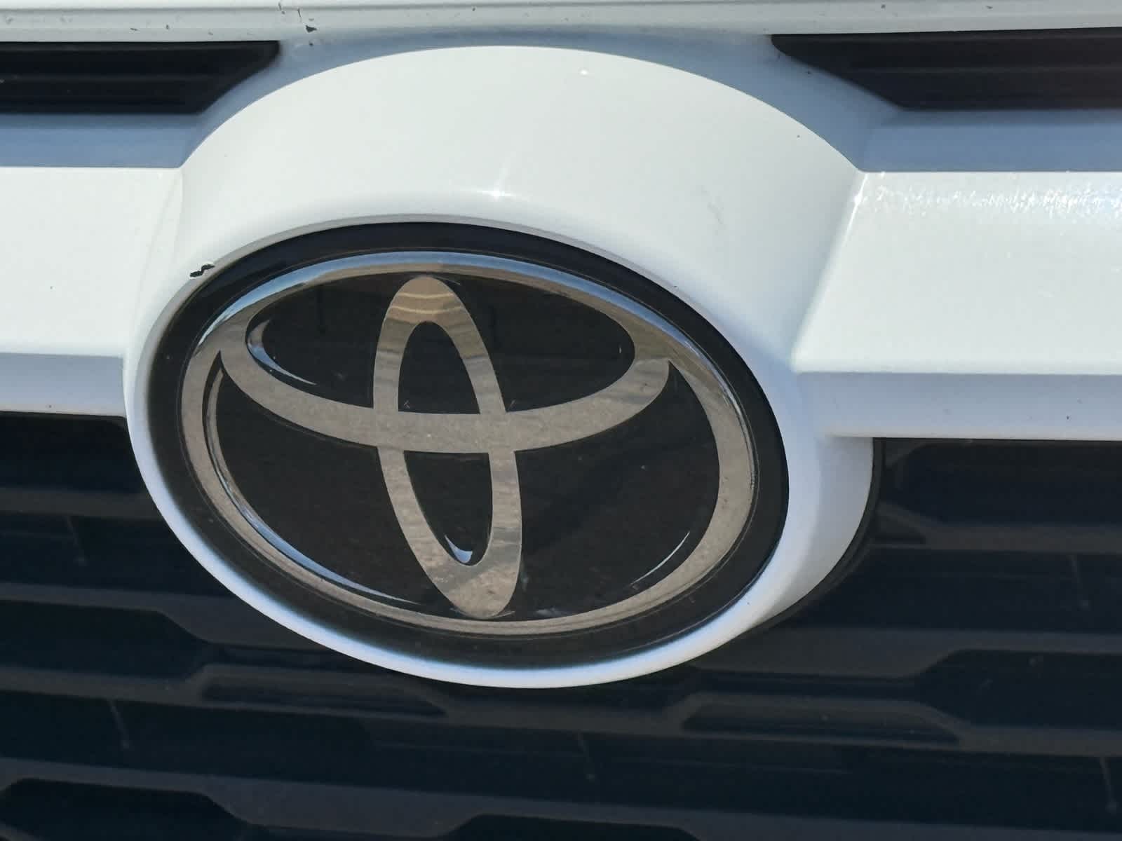 2024 Toyota RAV4 LE 20