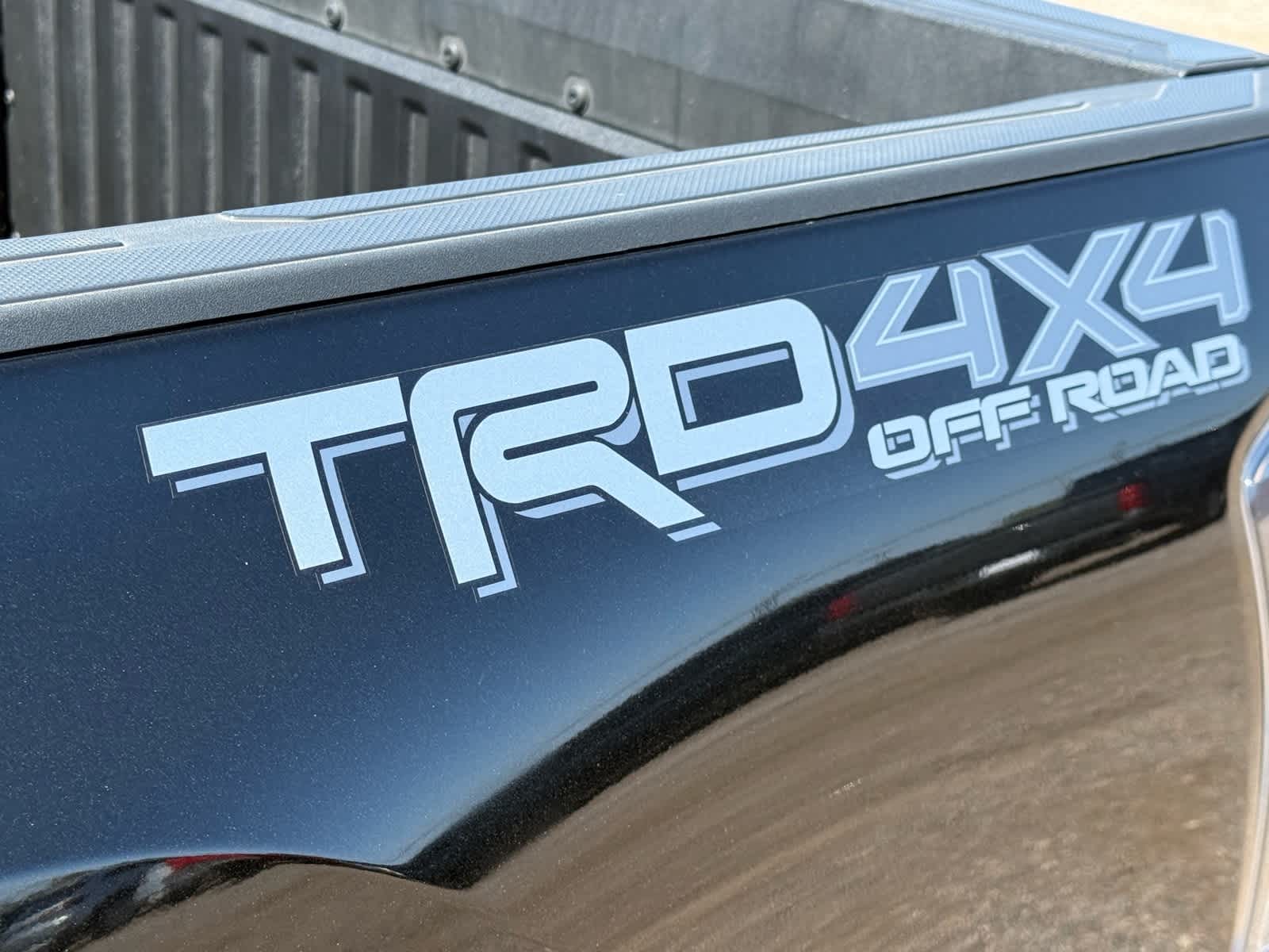 2022 Toyota Tacoma TRD Off-Road 13
