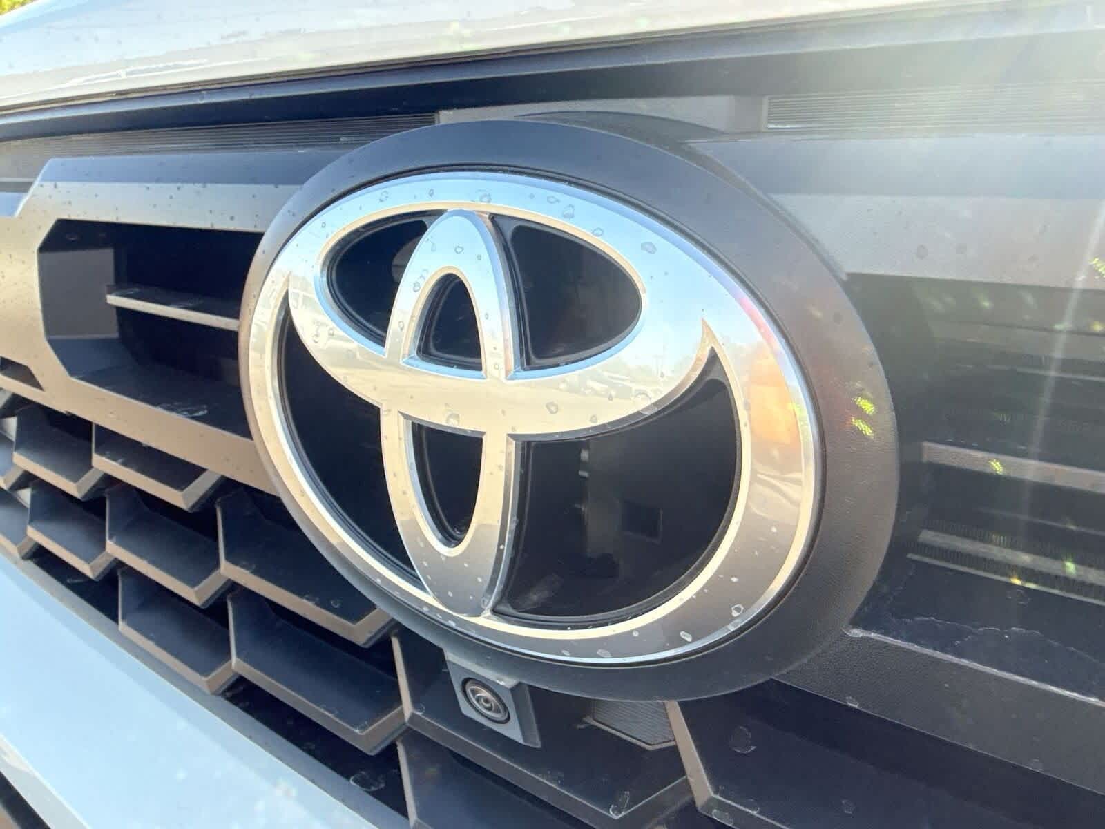 Thumbnail: 2025 Toyota Tacoma - 30