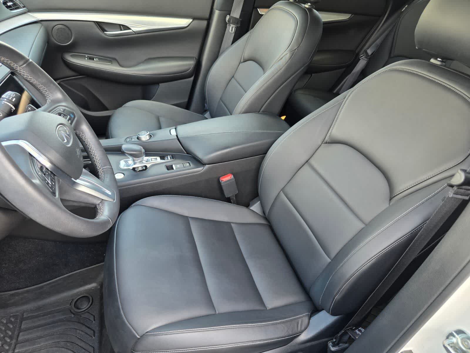 Thumbnail: 2021 INFINITI QX50 - 15