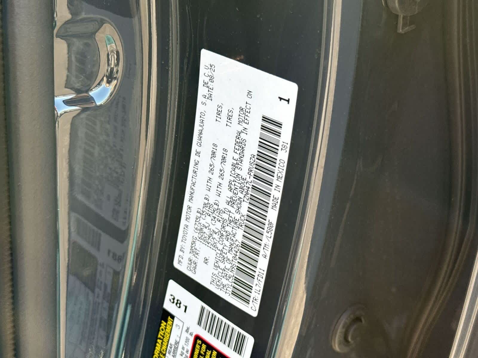 Thumbnail: 2025 Toyota Tacoma - 33