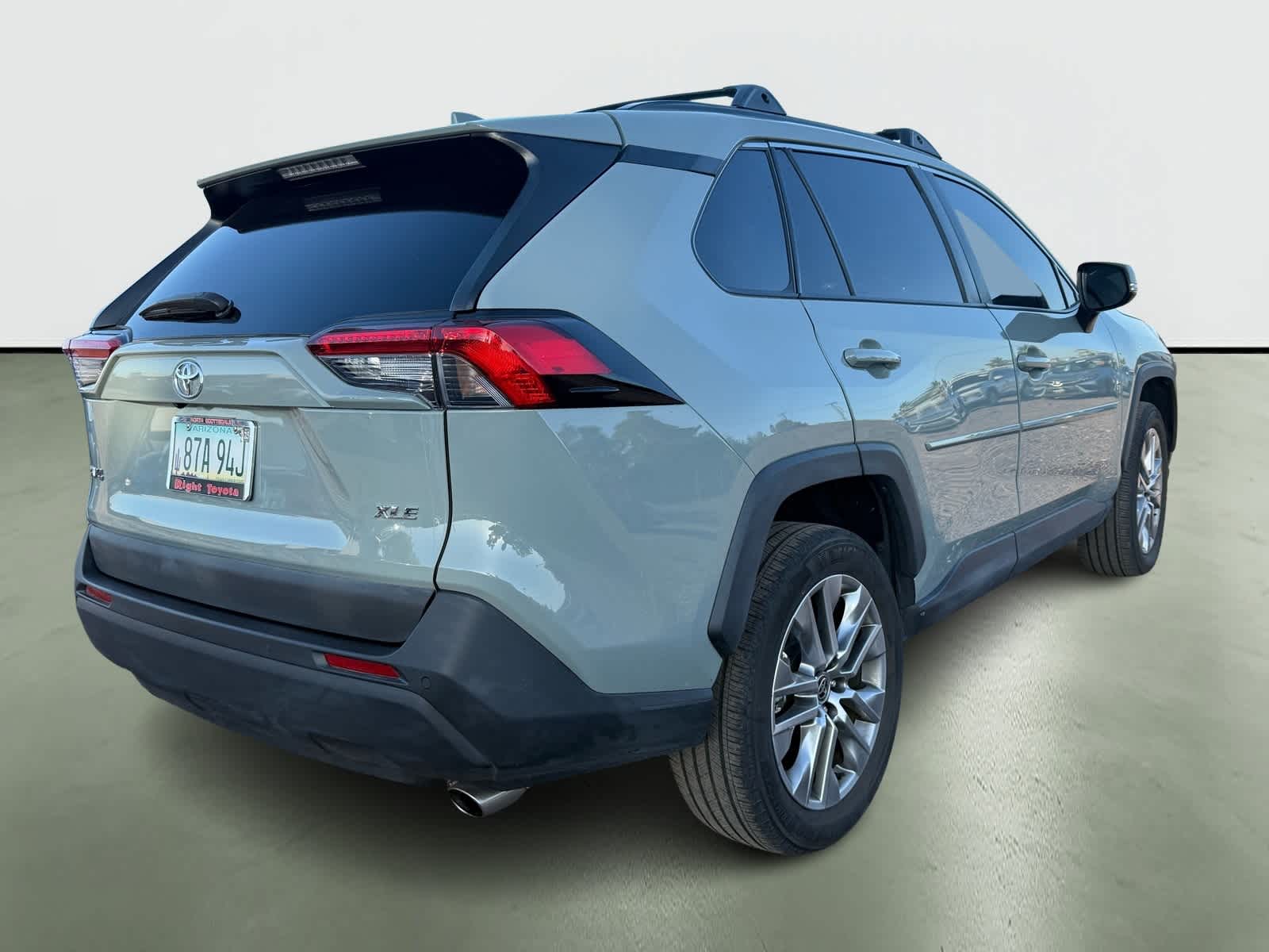 Thumbnail: 2022 Toyota RAV4 - 4